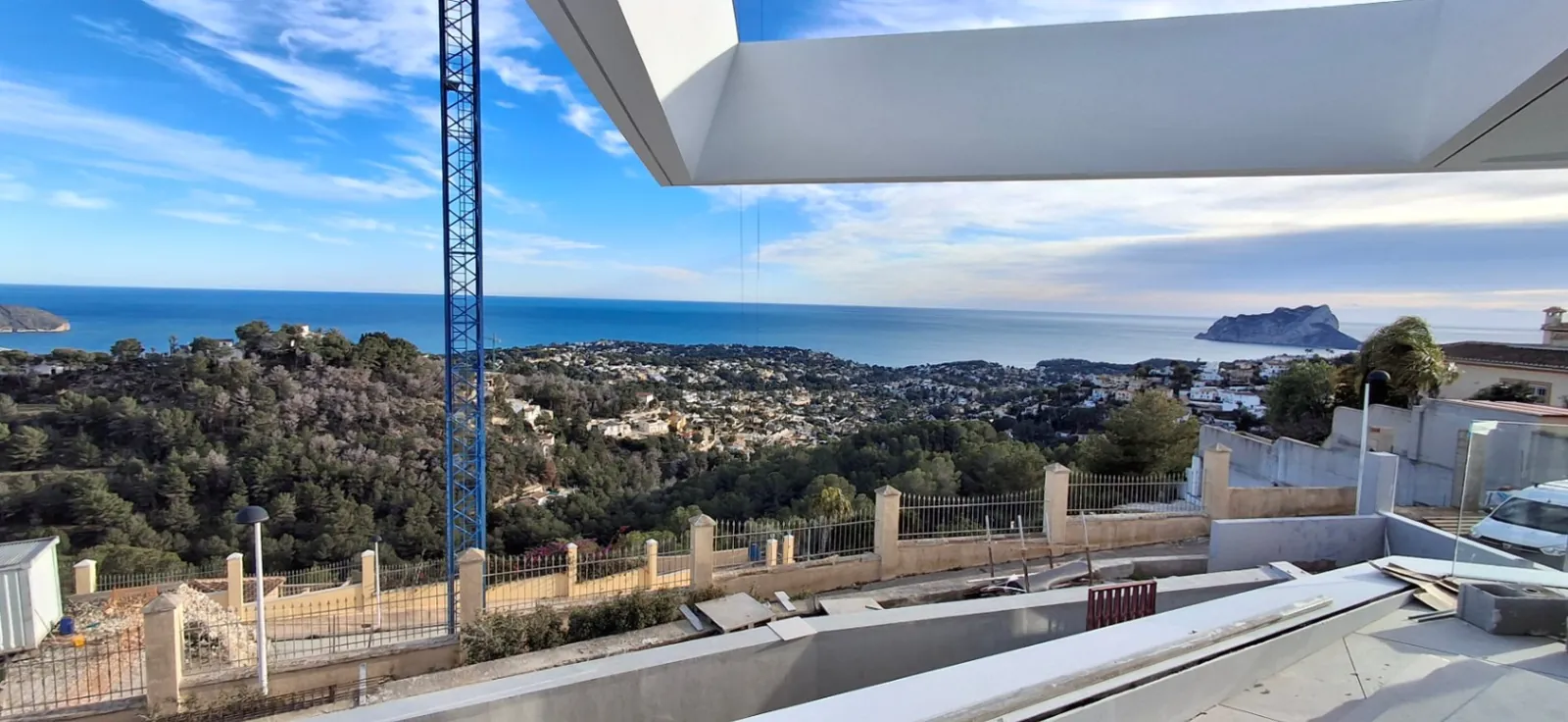 Luxe villa met uitzicht op de hele kust in Moraira