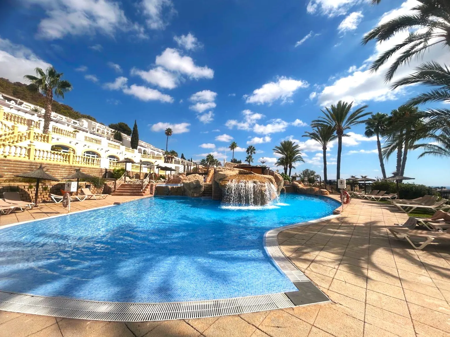Appartement met zeezicht te koop in Cometa III, Calpe
