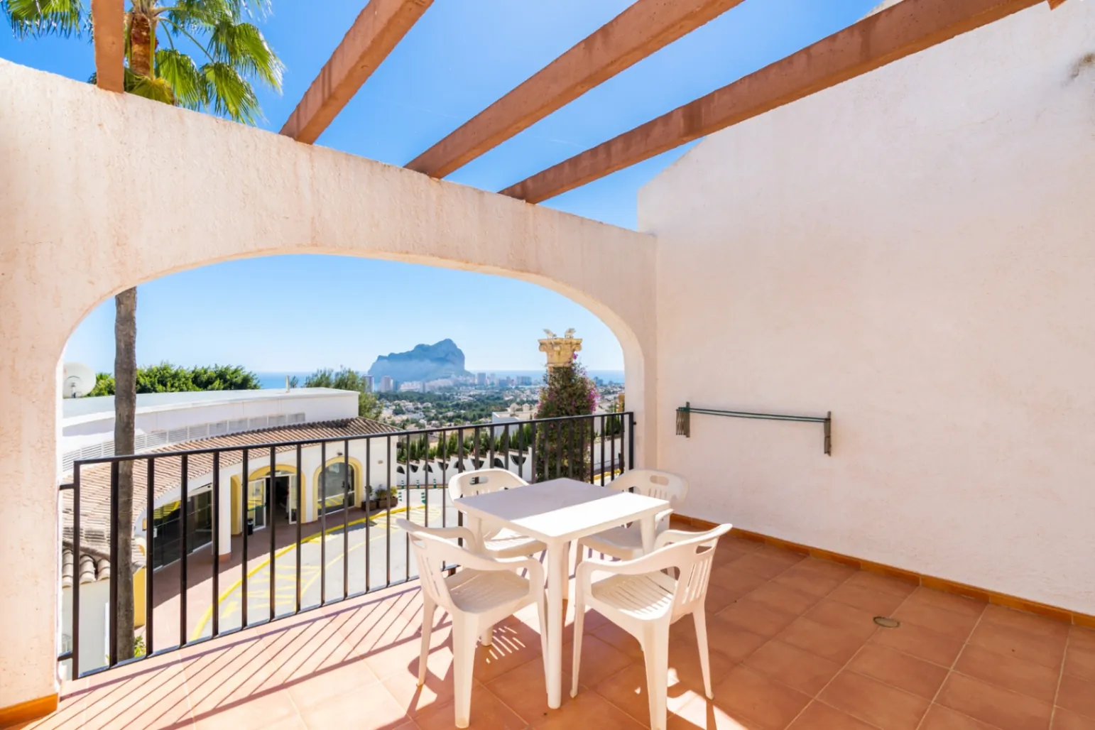 Appartement met zeezicht te koop in Cometa III, Calpe