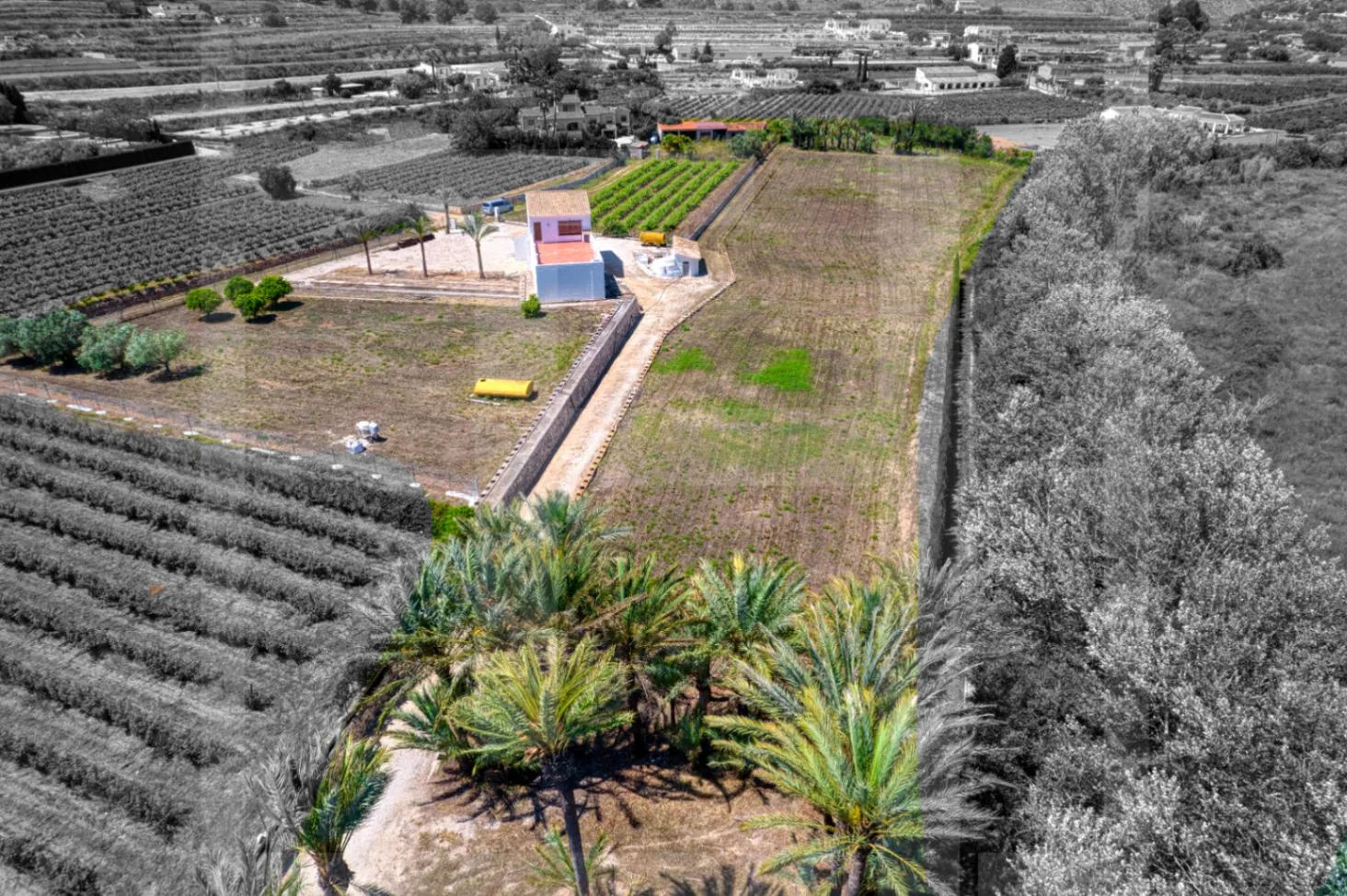 Uitzonderlijk landelijk onroerend goed met ontwikkelingspotentieel in Moraira/Teulada
