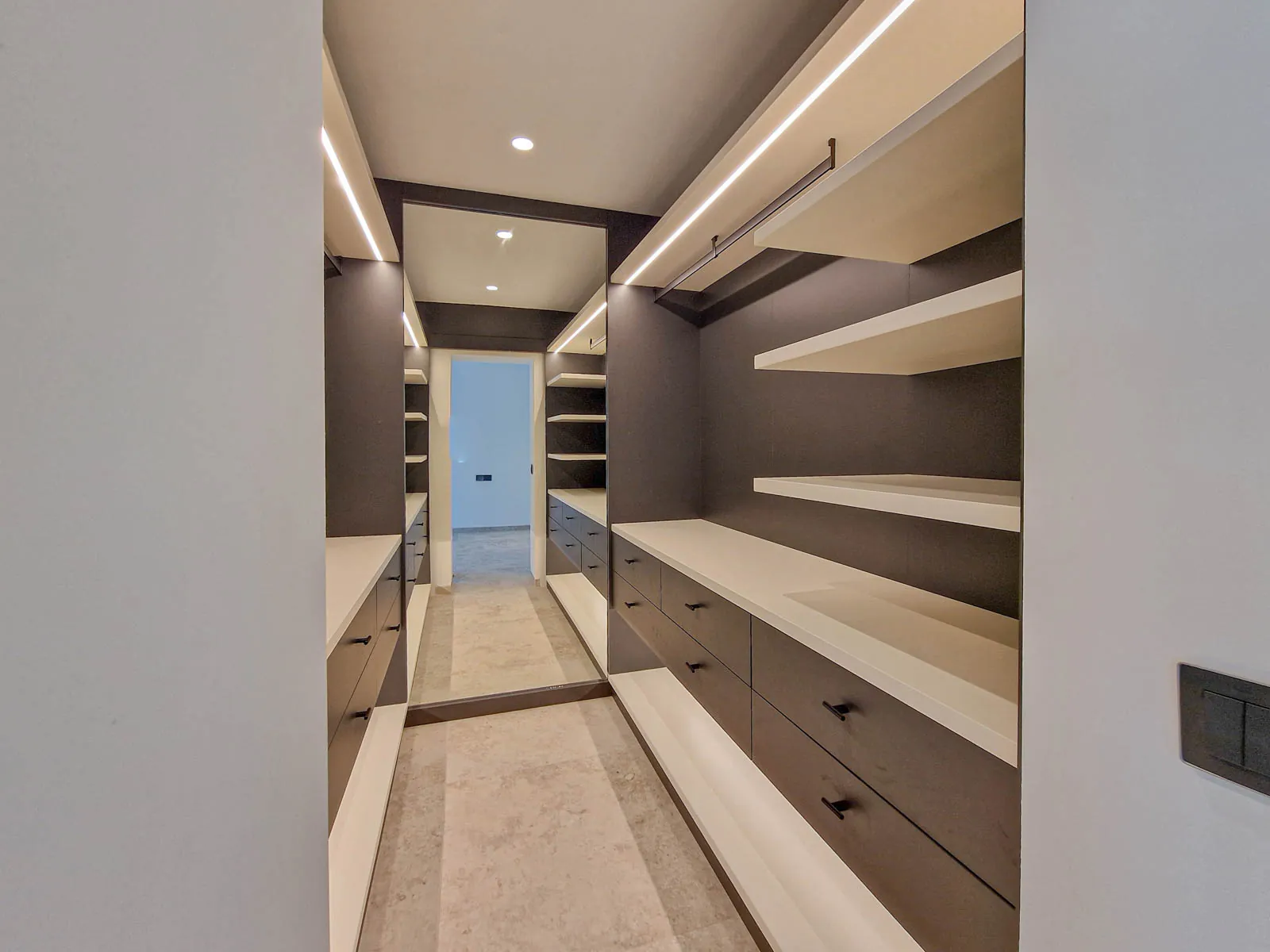Moderne villa te koop in Calpe, Gran Sol met privézwembad