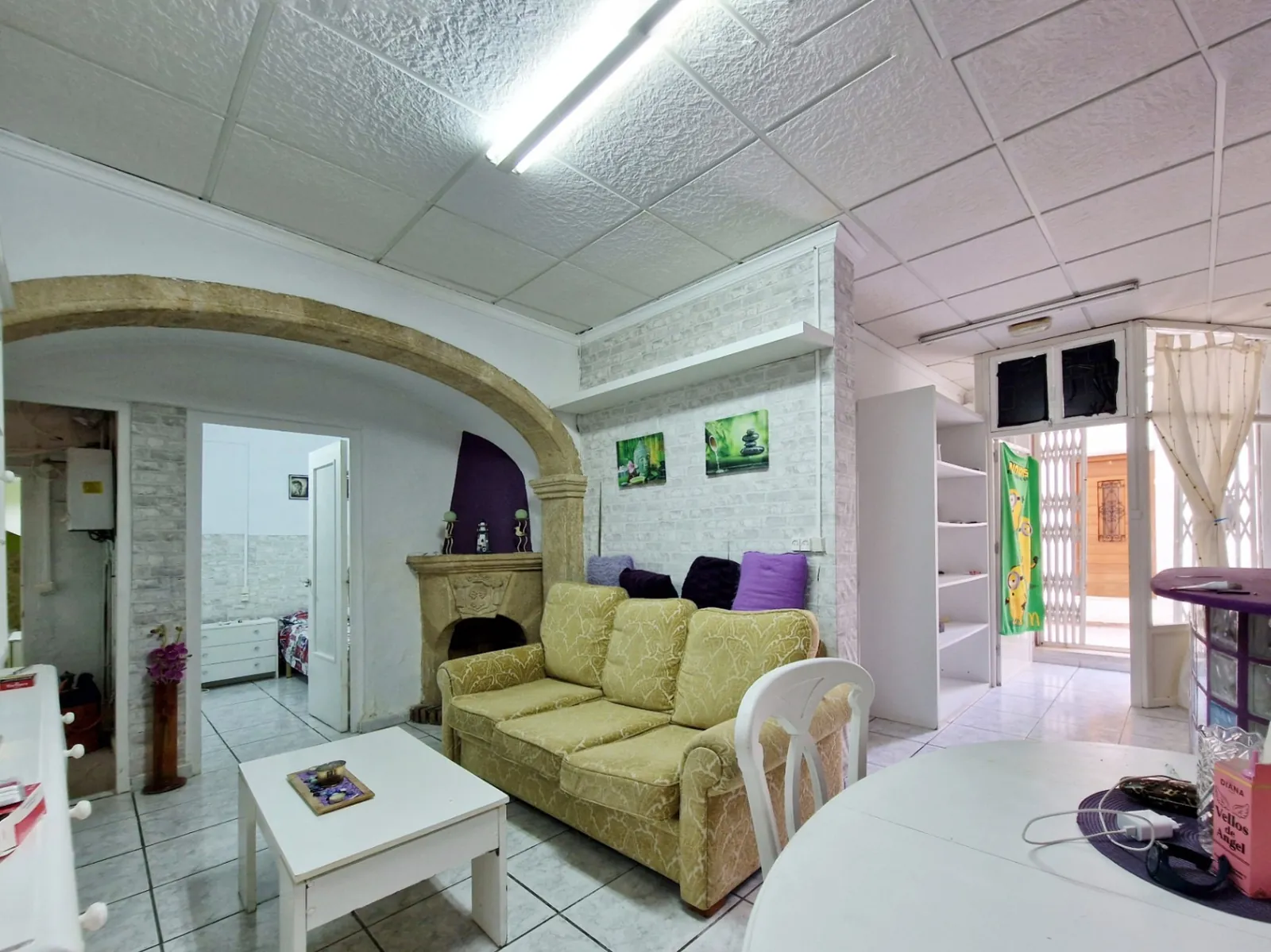 Dorpshuis met 10 kamers in het centrum van Jávea