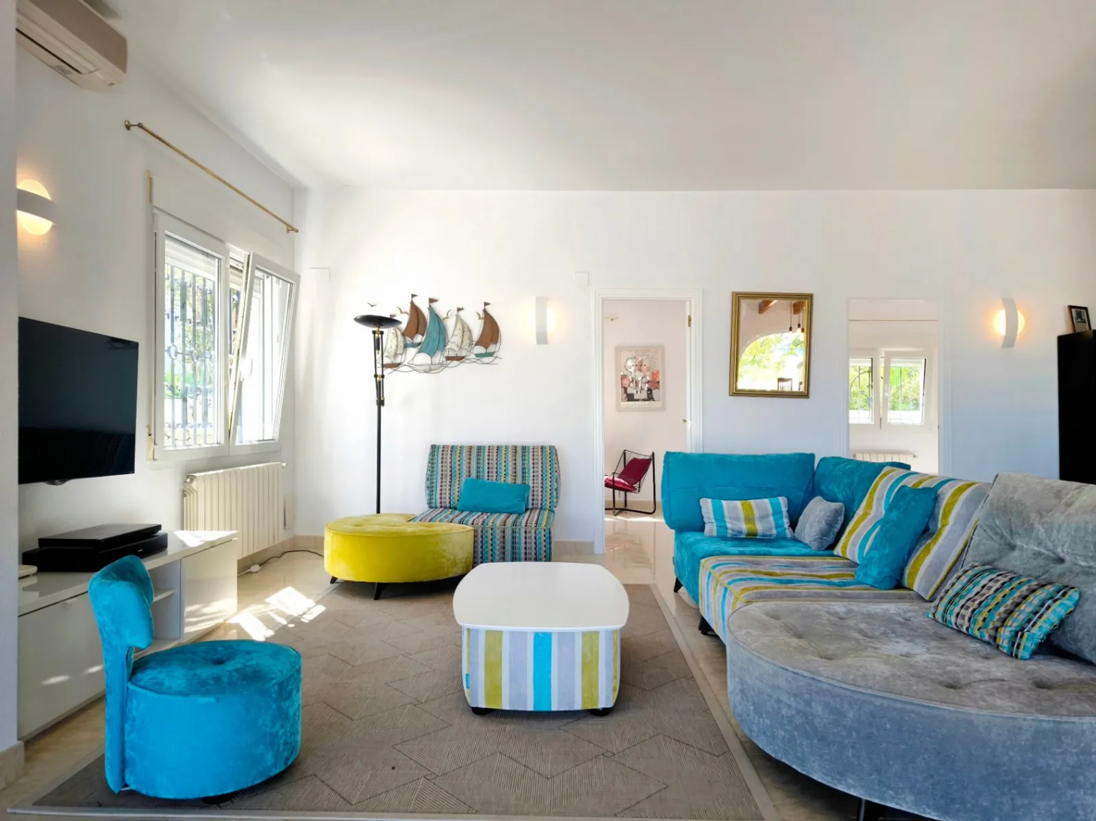 Villa met gastenappartement en uitzicht op zee in Dénia