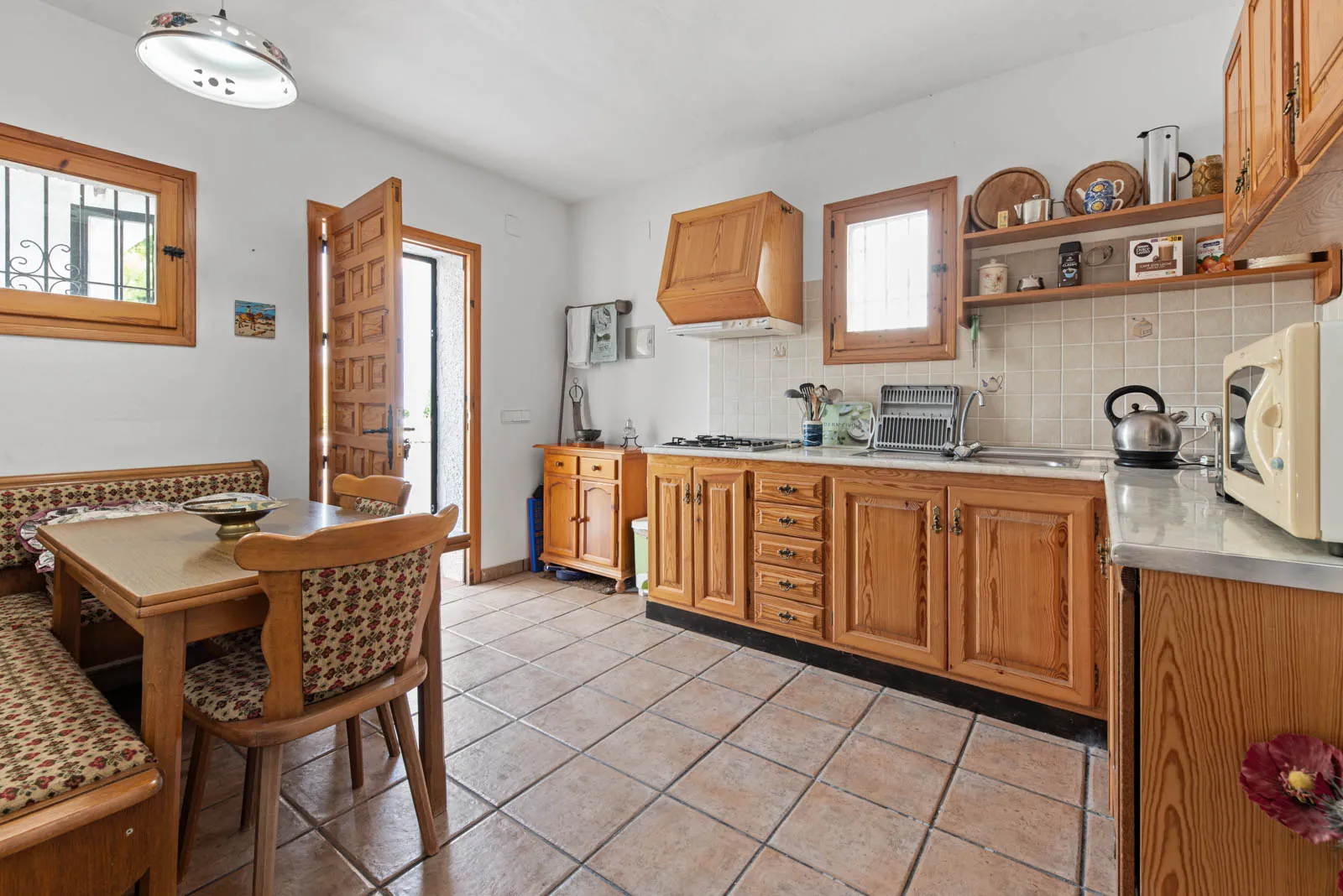 Villa te koop in Benissa, Montemar, met privézwembad.