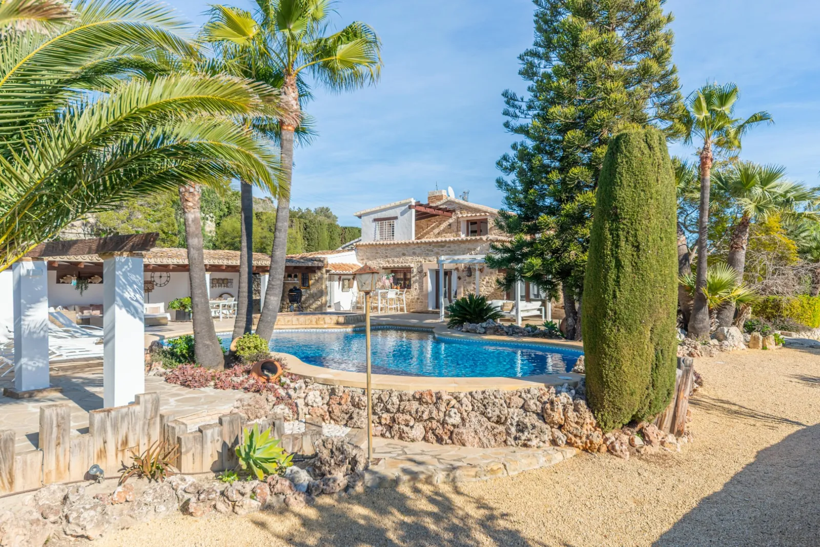 Country House / Finca te verkoop in Moraira