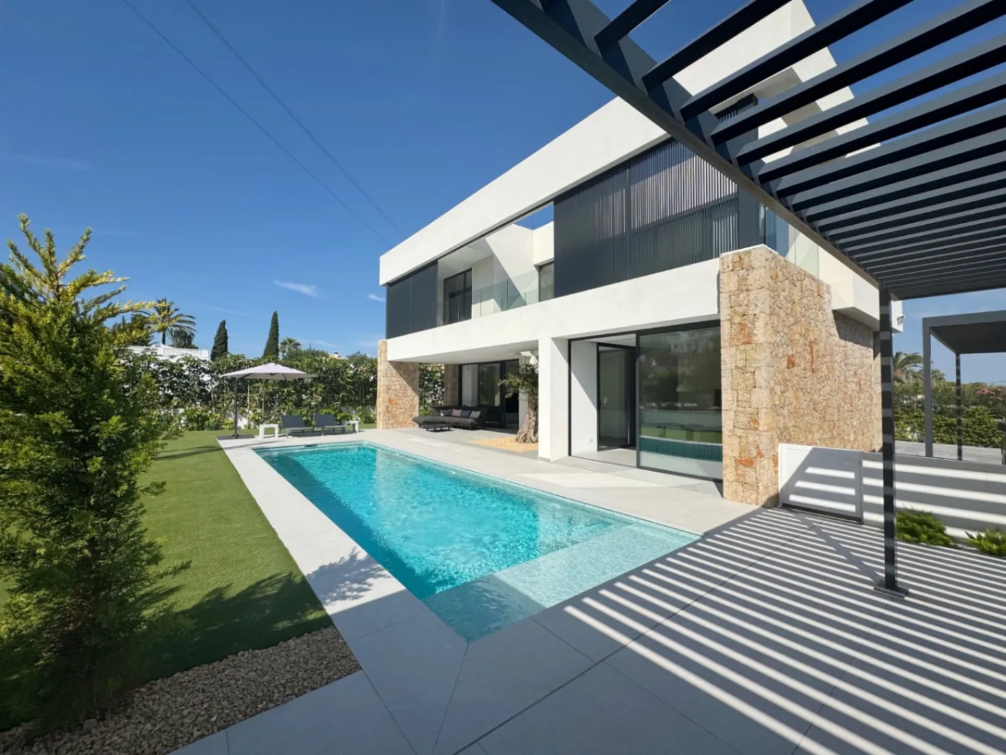 Villa met uitzicht op de Montgó, energielabel A en verwarmd zwembad - Denia