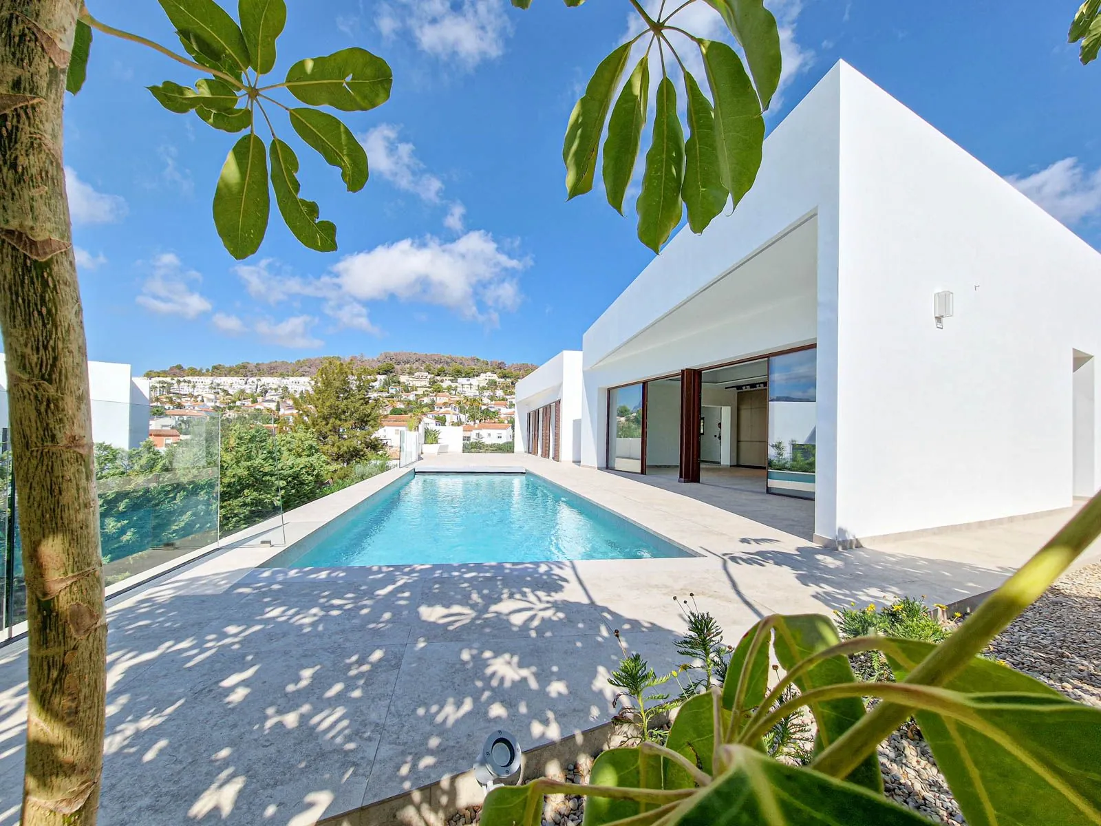 Moderne villa te koop in Calpe, Gran Sol met privézwembad