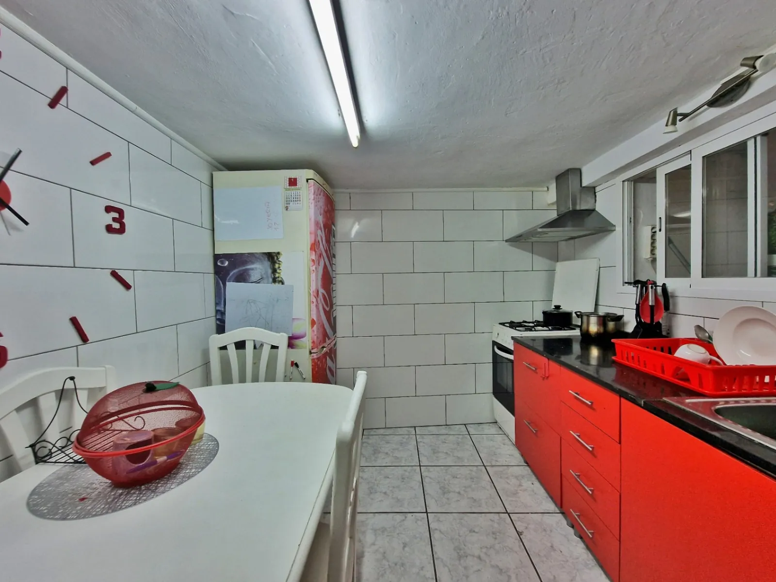 Dorpshuis met 10 kamers in het centrum van Jávea