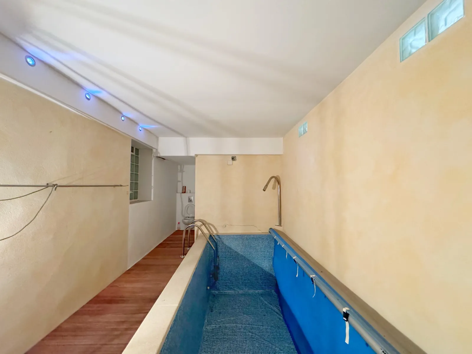 Exclusieve villa in Marquesa VI: privacy, luxe en comfort