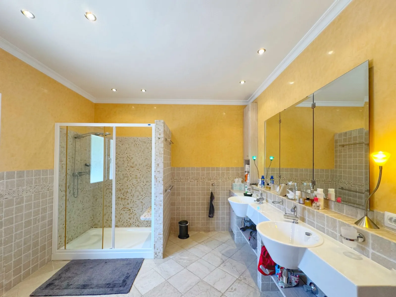 Exclusieve villa in Marquesa VI: privacy, luxe en comfort