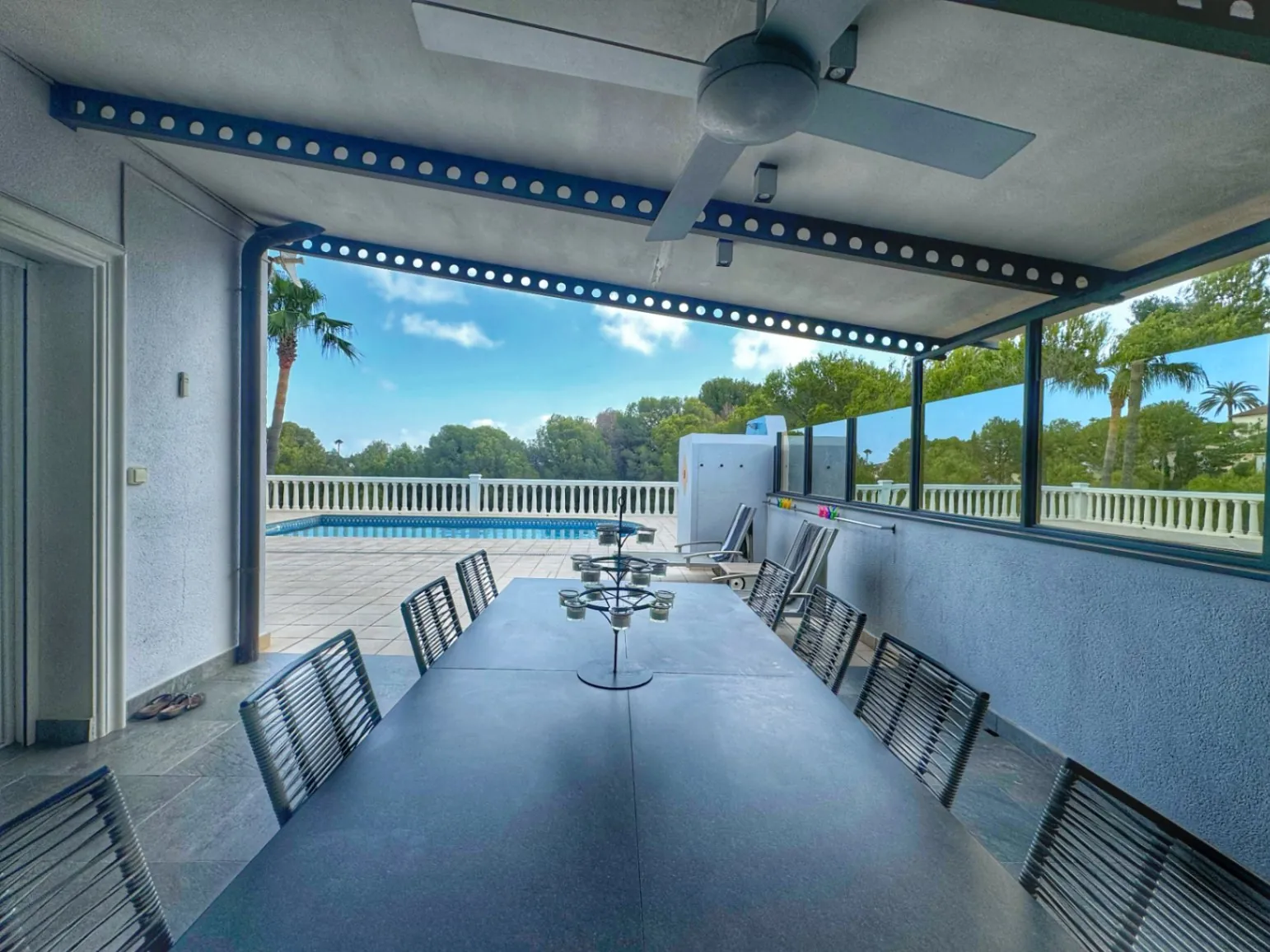 Exclusieve villa in Marquesa VI: privacy, luxe en comfort