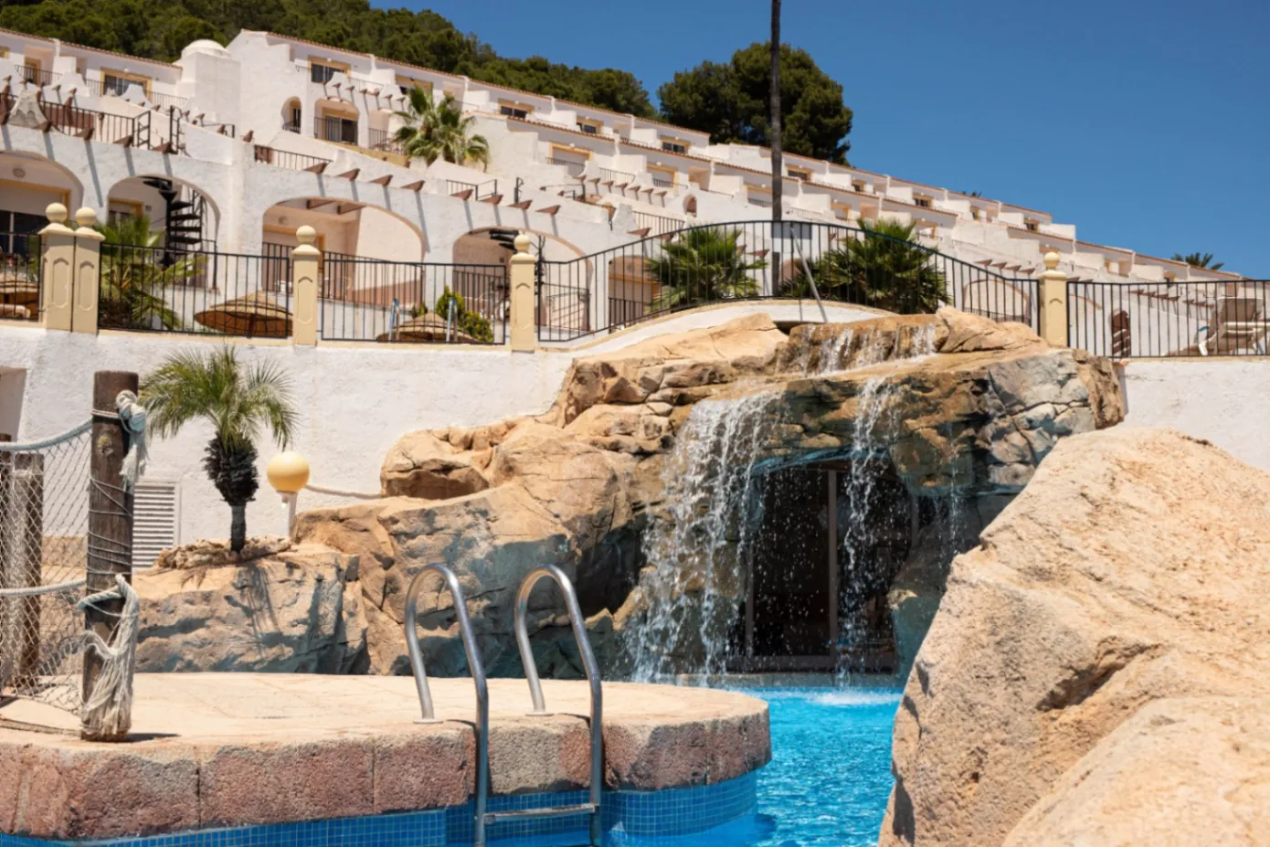 Appartement met zeezicht te koop in Cometa III, Calpe