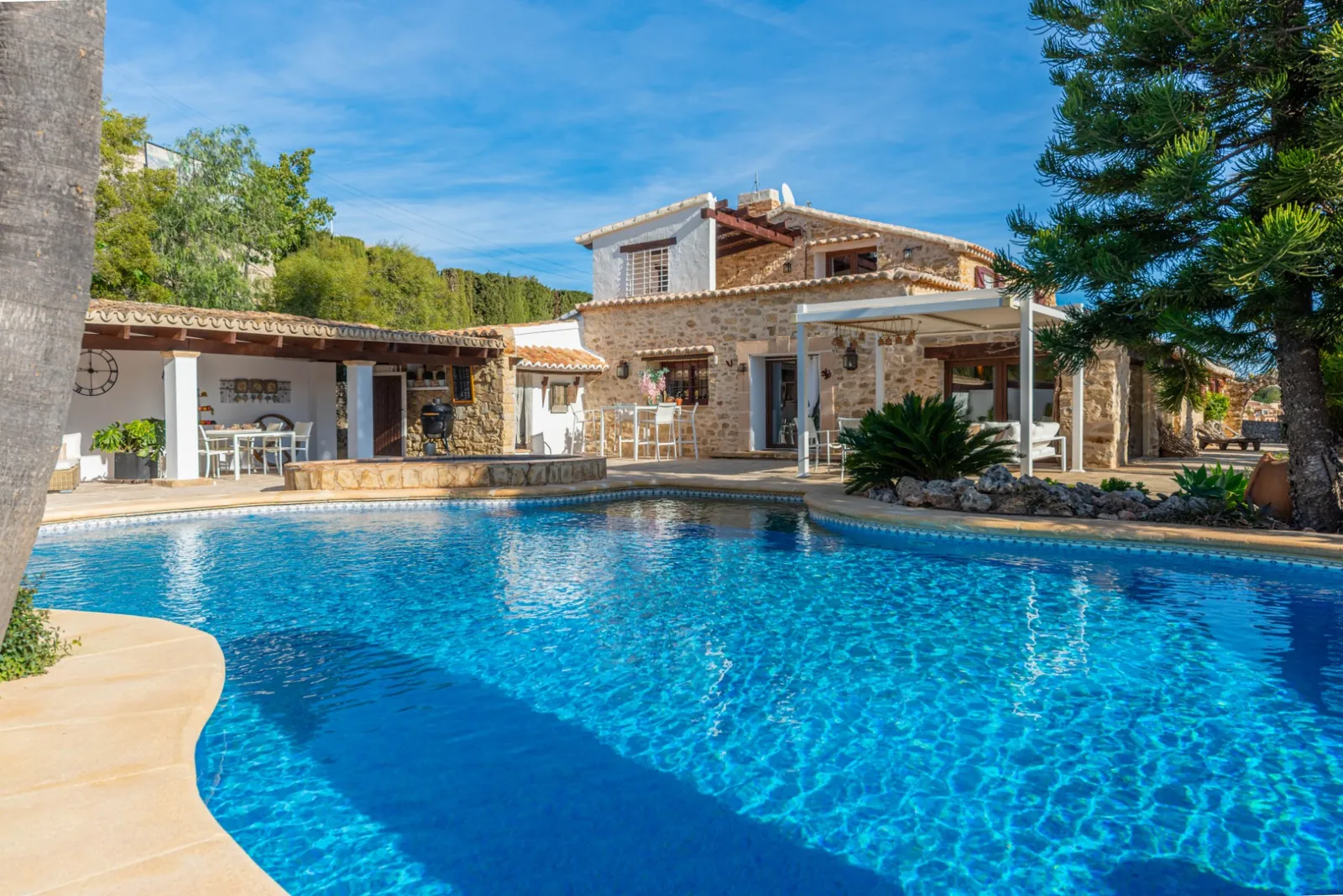 Country House / Finca te verkoop in Moraira