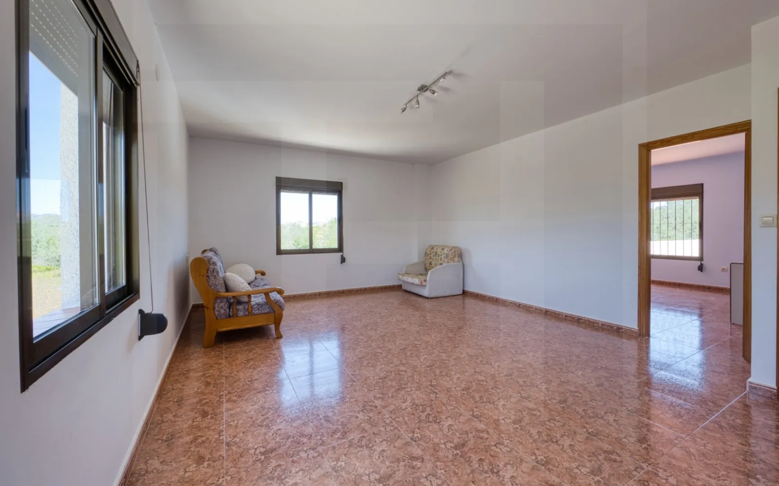 Uitzonderlijk landelijk onroerend goed met ontwikkelingspotentieel in Moraira/Teulada
