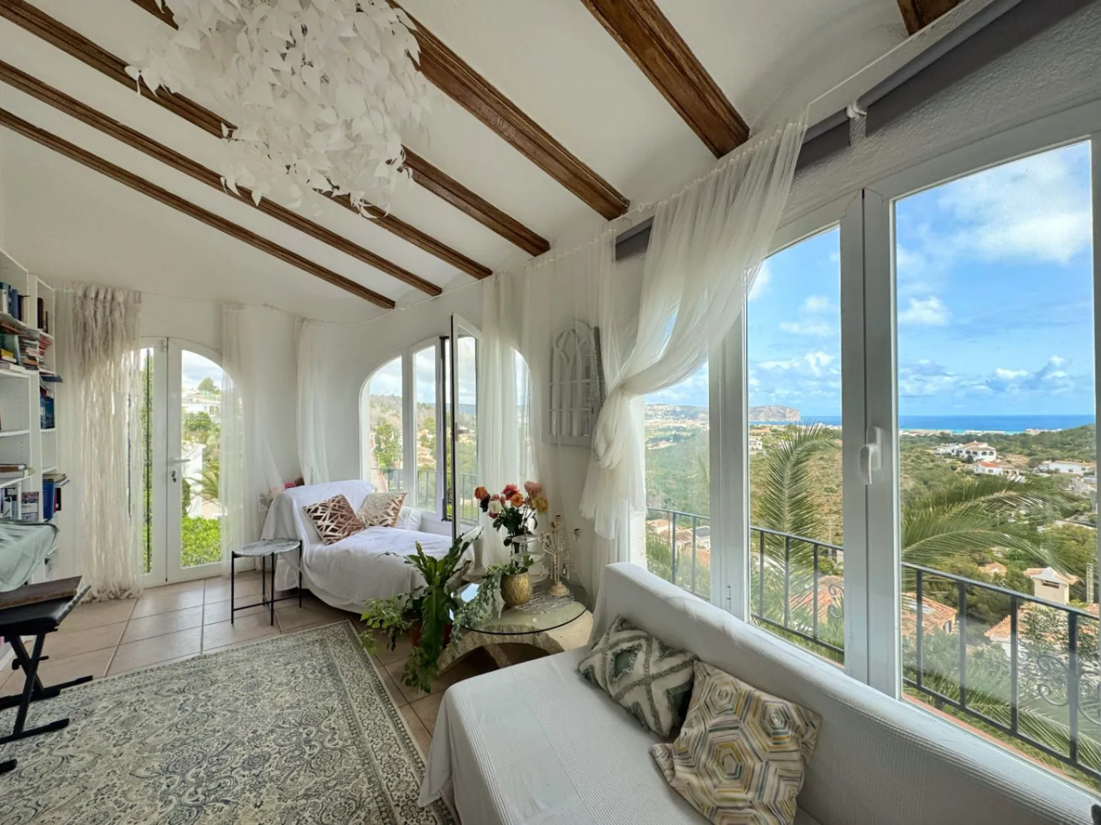 Villa met verbouwpotentieel in Jávea