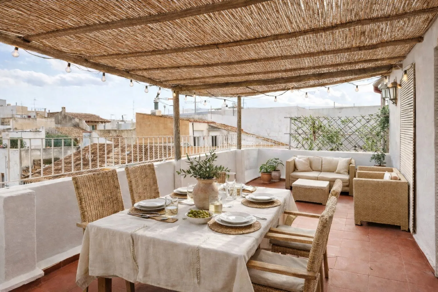 Dorpshuis met 10 kamers in het centrum van Jávea