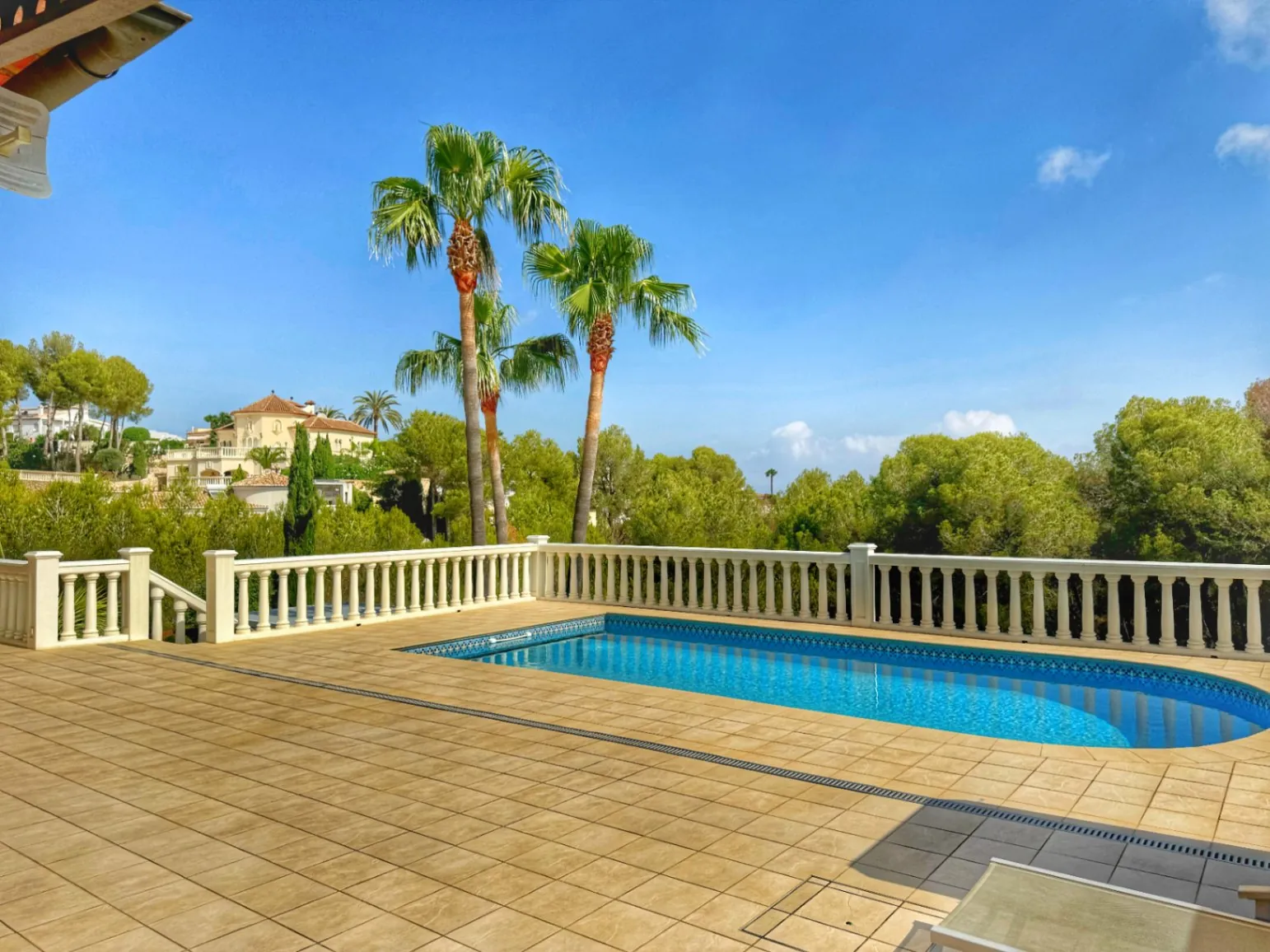 Exclusieve villa in Marquesa VI: privacy, luxe en comfort