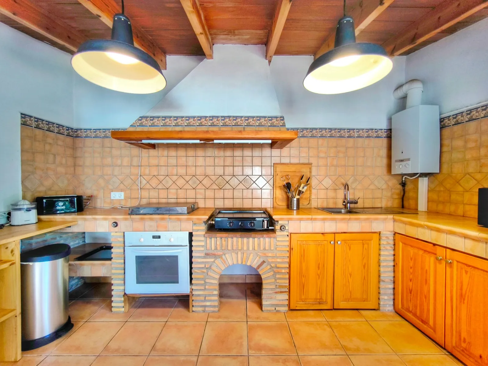 Villa met gastenappartement en uitzicht op zee in Dénia