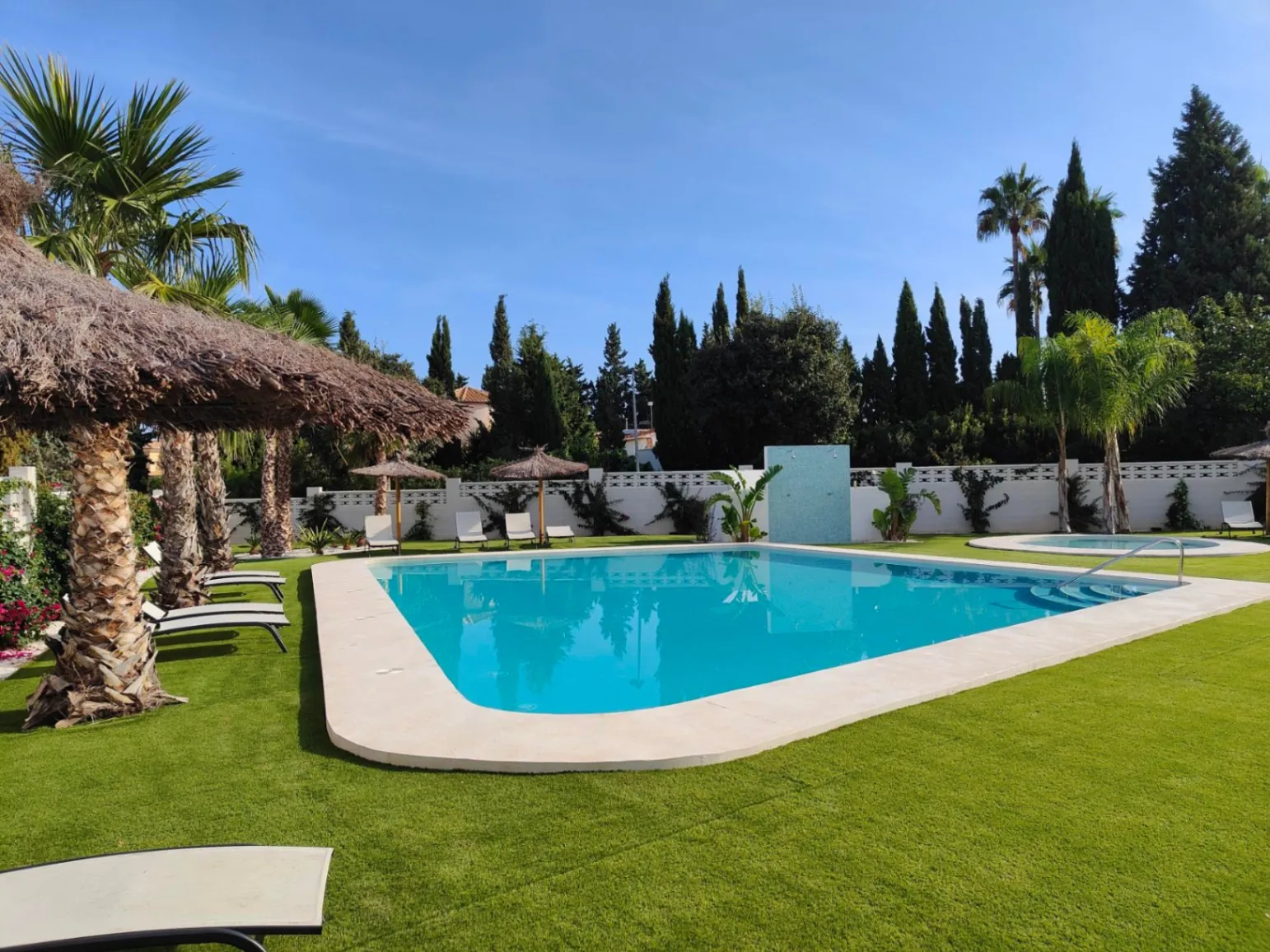 Compleet gerenoveerde appartementen te koop in El Montgó, Denia
