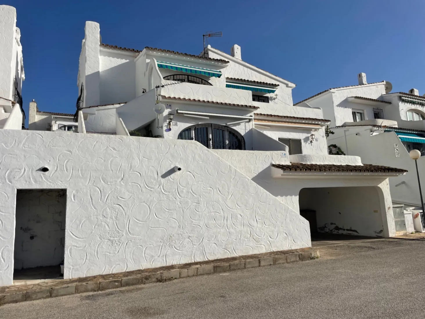 Één-slaapkamer appartement te koop in Villotel, Benitachell