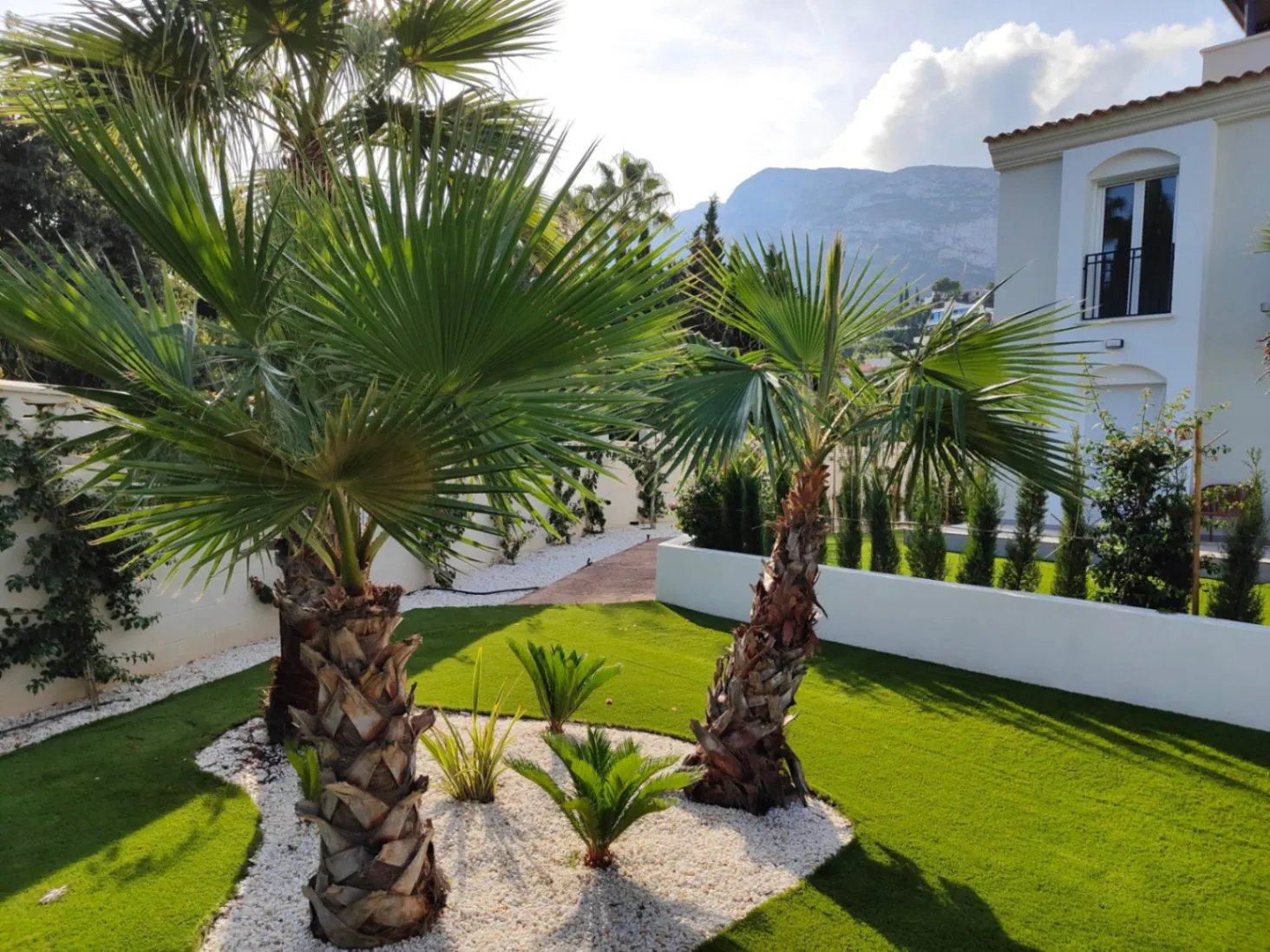 Compleet gerenoveerde appartementen te koop in El Montgó, Denia