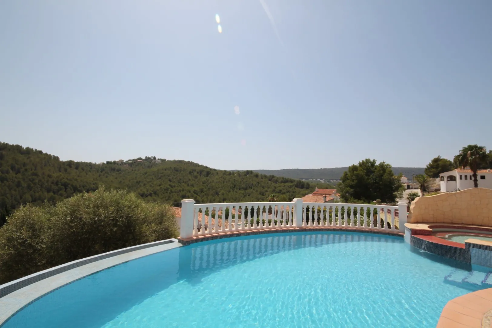Traditionele Spaanse villa met zeezicht te koop in Sol de L'Est, Javea