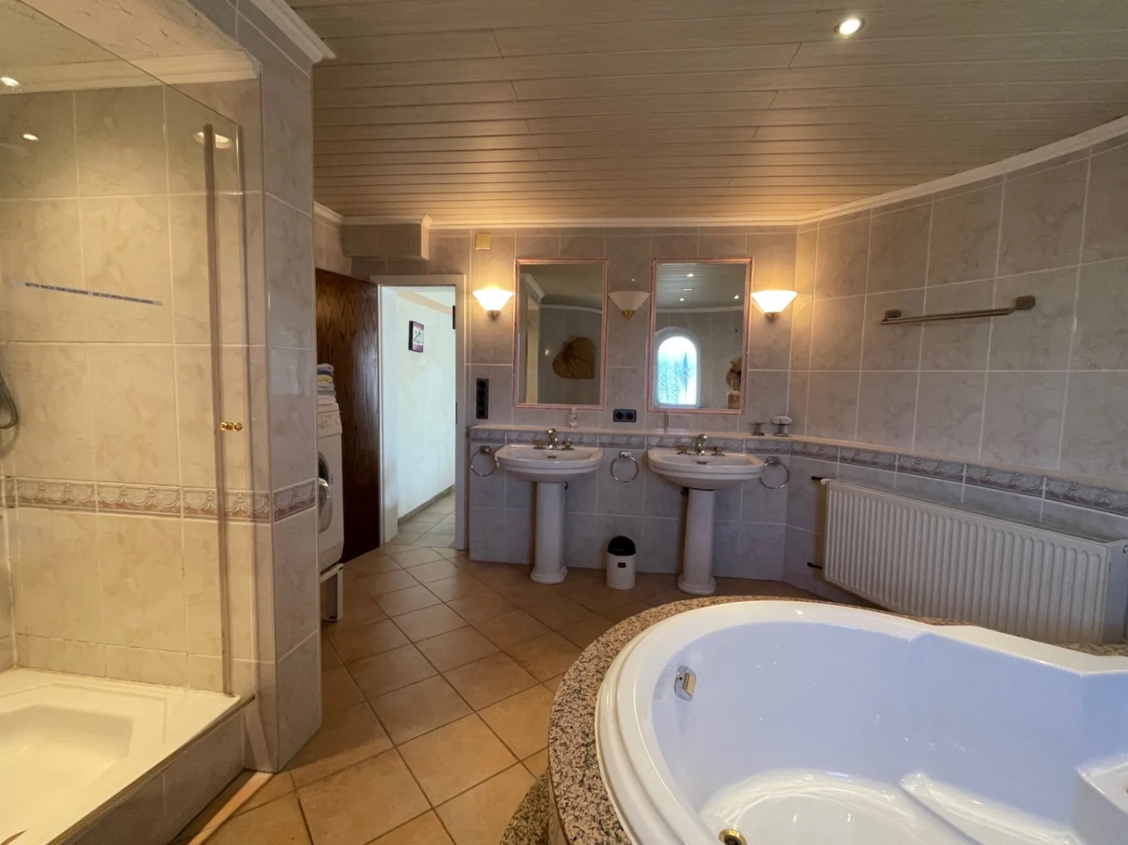 Gelijkvloerse villa te koop met prachtig zeezicht kortbij voorzieningen in San Jaime, Benissa