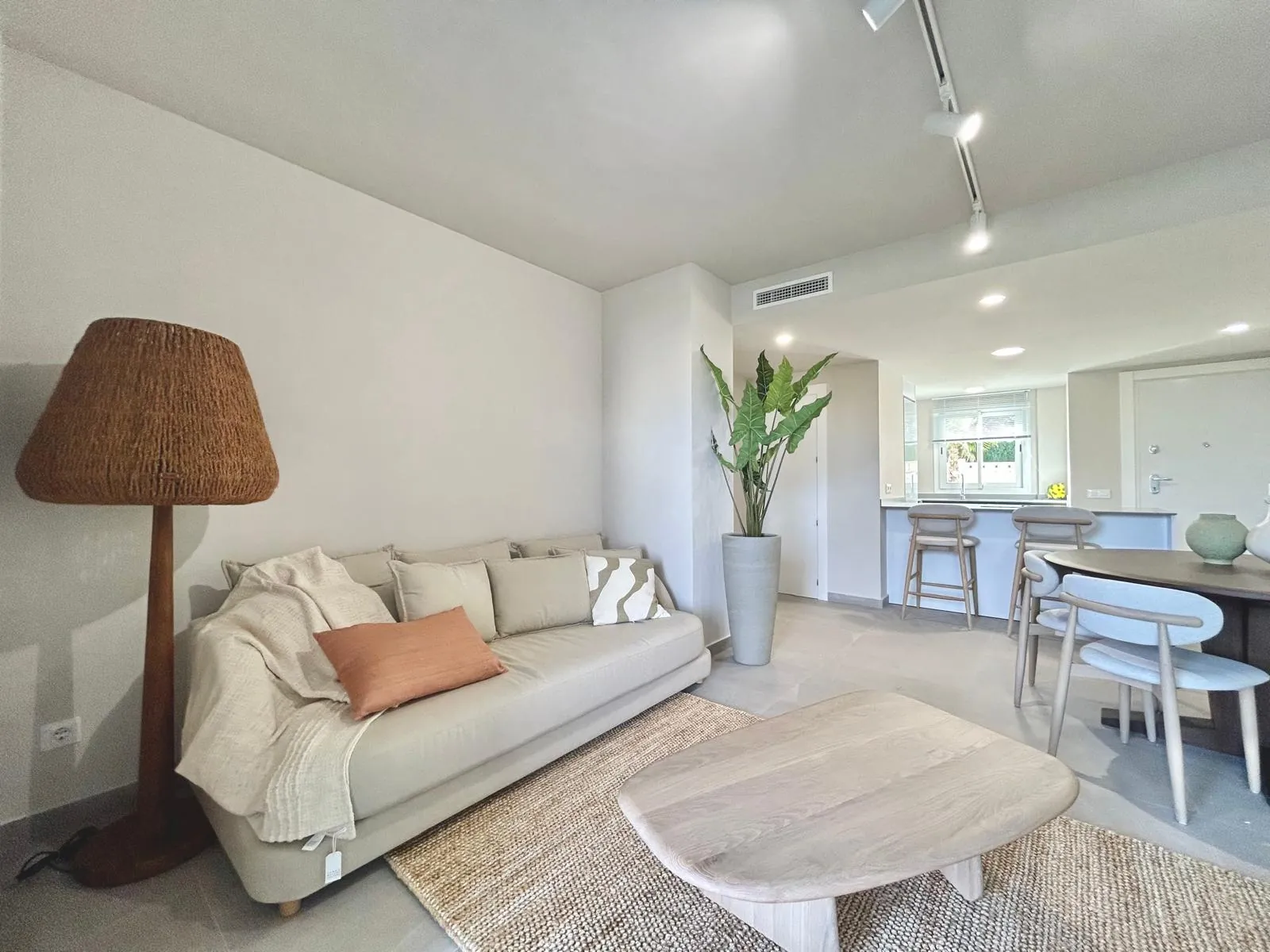 Compleet gerenoveerde appartementen te koop in El Montgó, Denia