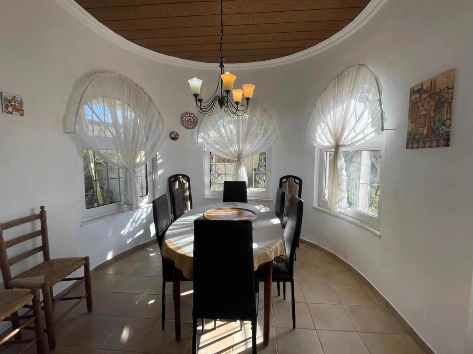 Gelijkvloerse villa te koop met prachtig zeezicht kortbij voorzieningen in San Jaime, Benissa