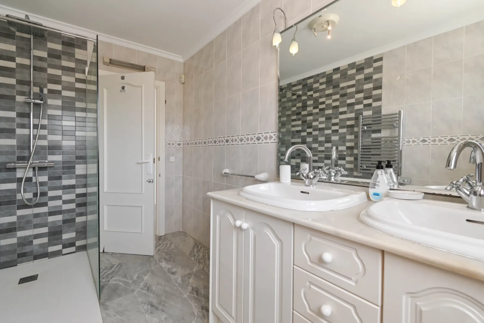 Traditioneel Spaanse villa te koop in Costera Del Mar, Moraira