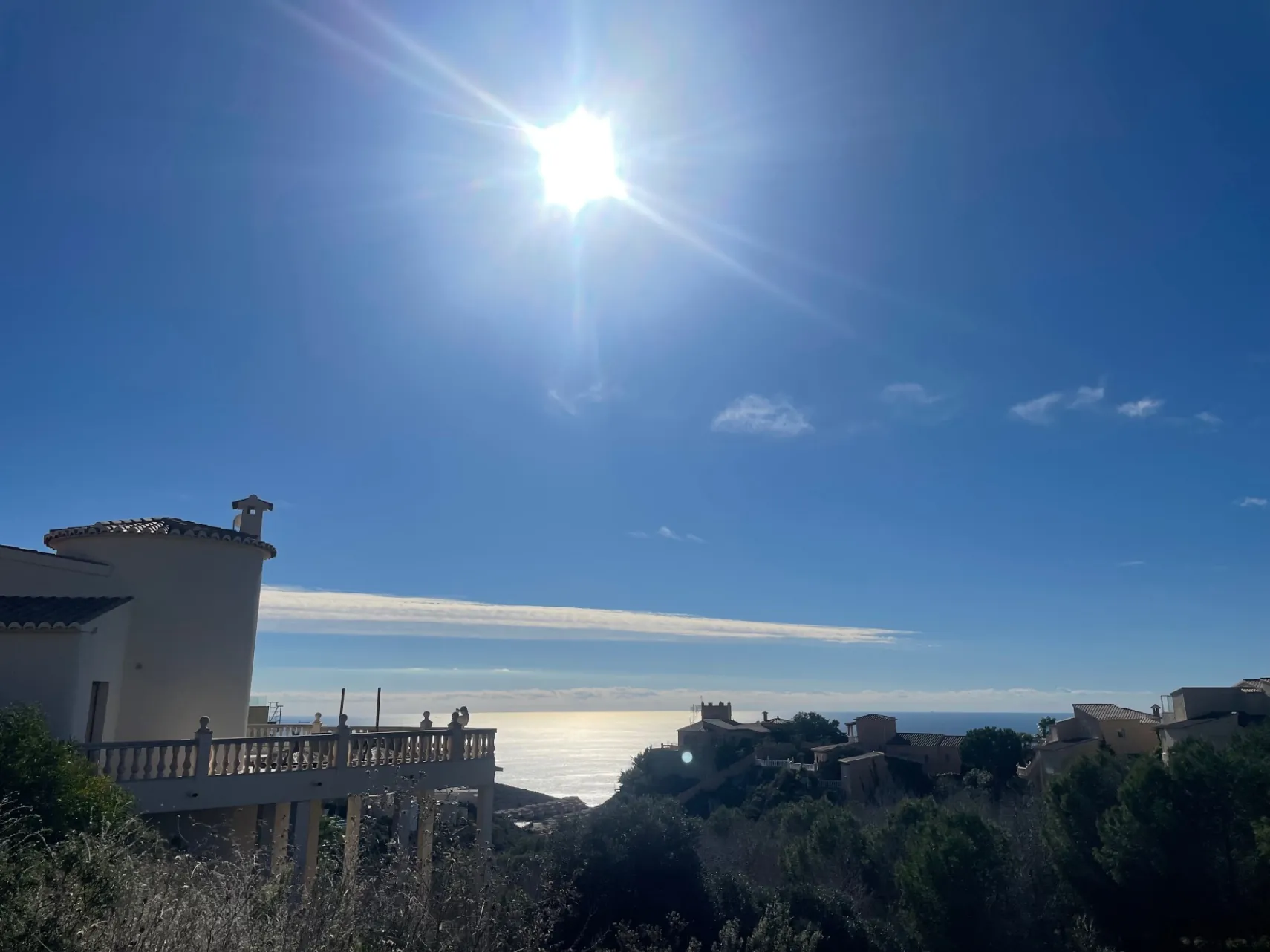 Nieuwbouwvilla te koop met panoramisch uitzicht op zee en de Peñon d'Ifach in Cumbre Del Sol, Benitachell