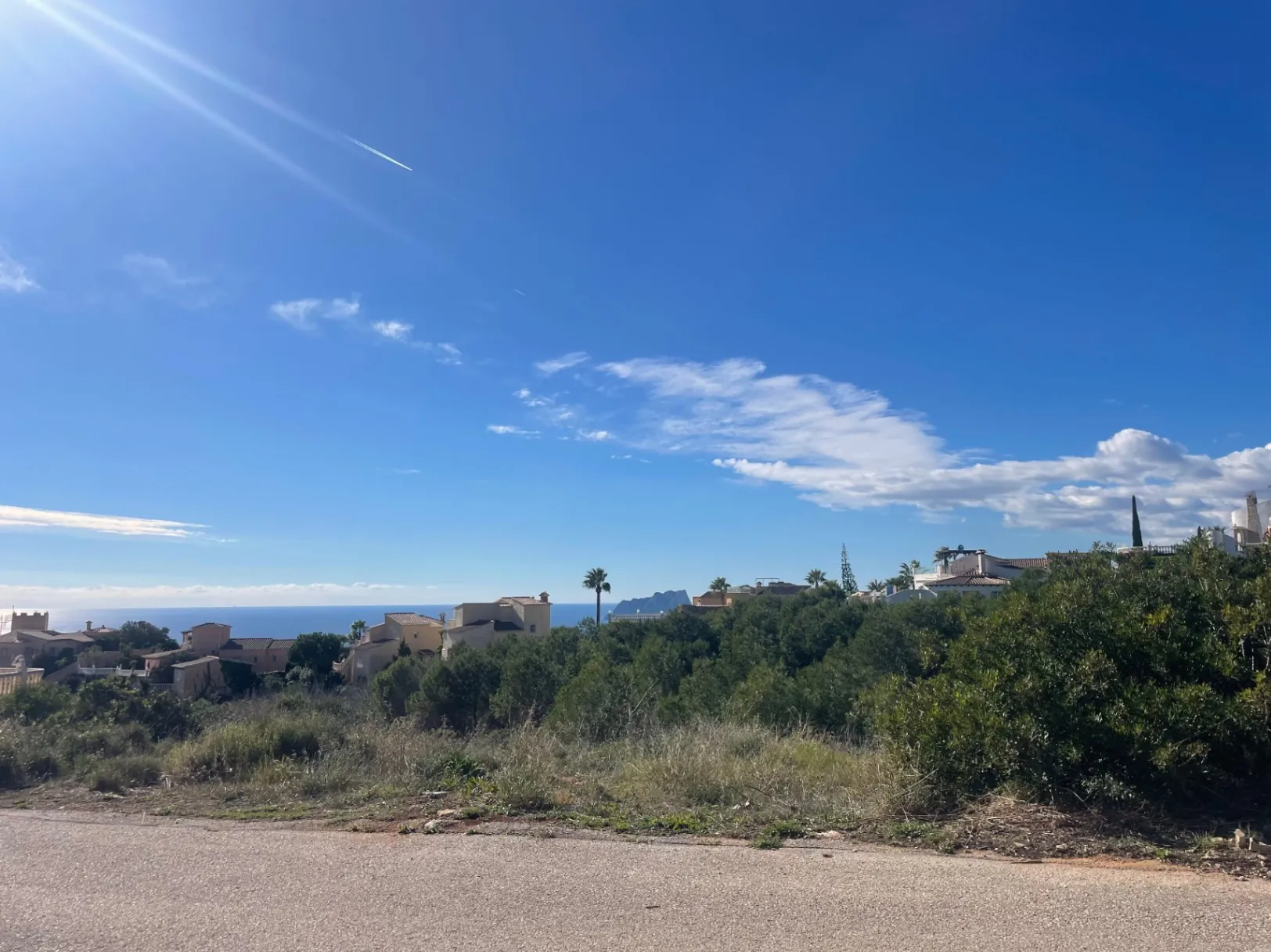 Nieuwbouwvilla te koop met panoramisch uitzicht op zee en de Peñon d'Ifach in Cumbre Del Sol, Benitachell
