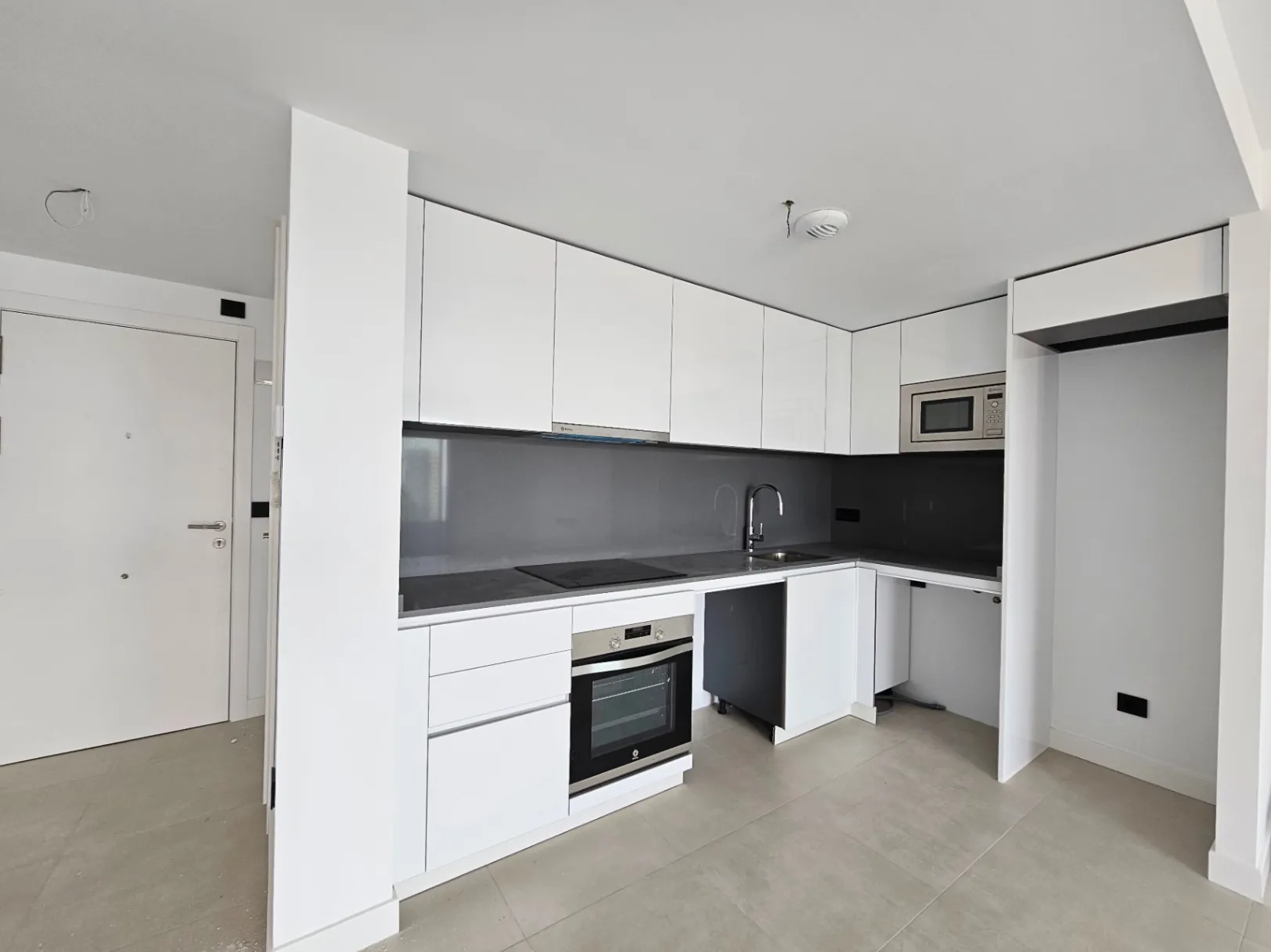 Nieuwbouw penthouse met zeezicht te koop in Centrum Calpe