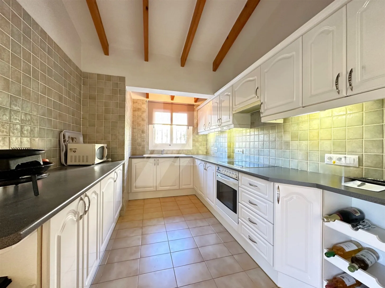 Villa te koop in Benissa, op loopafstand van het strand van Baladrar.