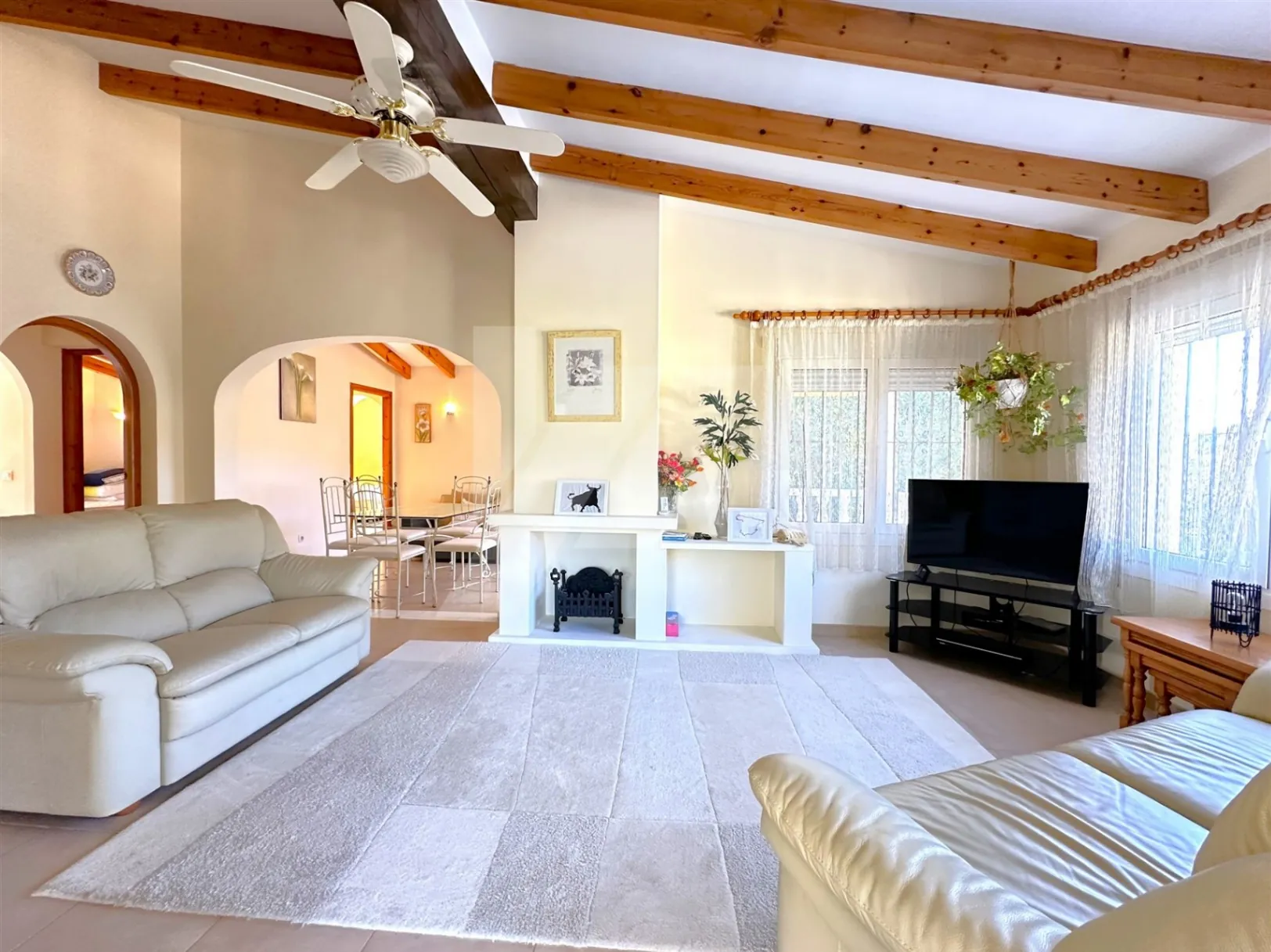 Villa te koop in Benissa, op loopafstand van het strand van Baladrar.
