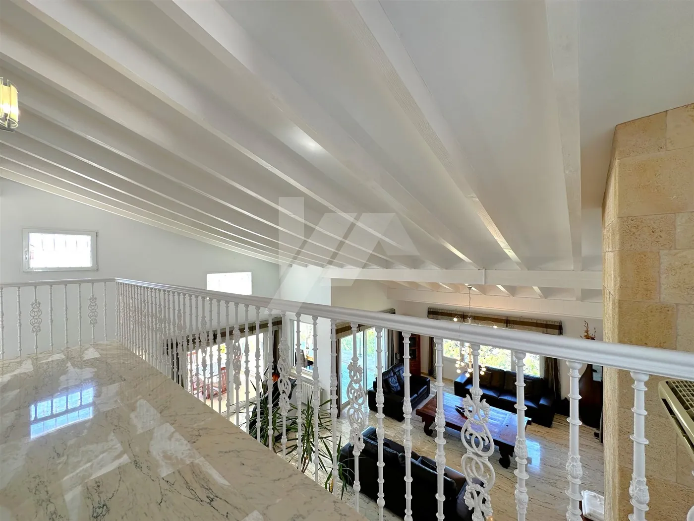 Uitzonderlijke villa te koop met uitzicht op zee in Moraira.