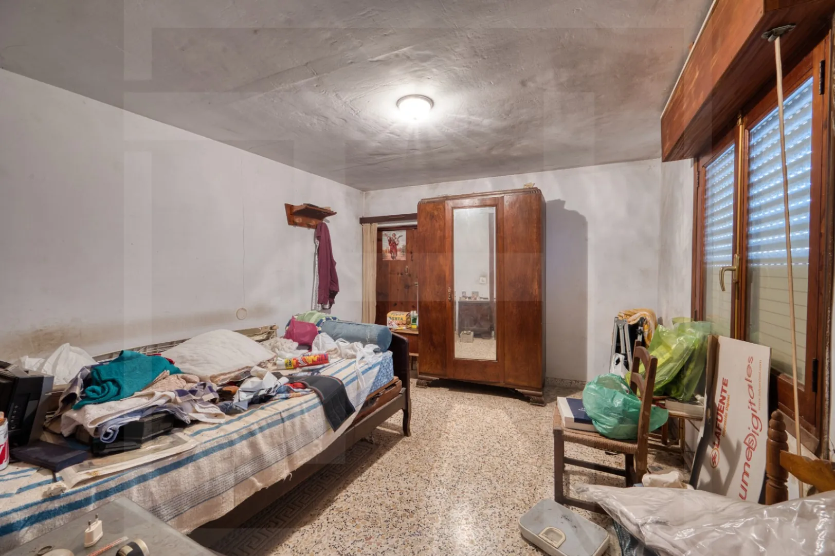 Gelegenheid voor renovatie: tussenwoning in Benissa