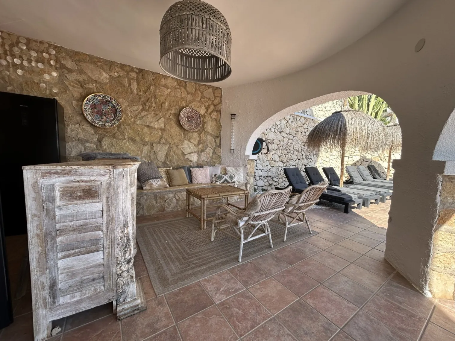 Villa met panoramisch zeezicht te koop in Benimeit, Moraira
