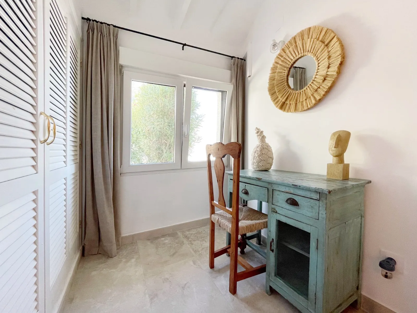 Villa met panoramisch zeezicht te koop in Benimeit, Moraira
