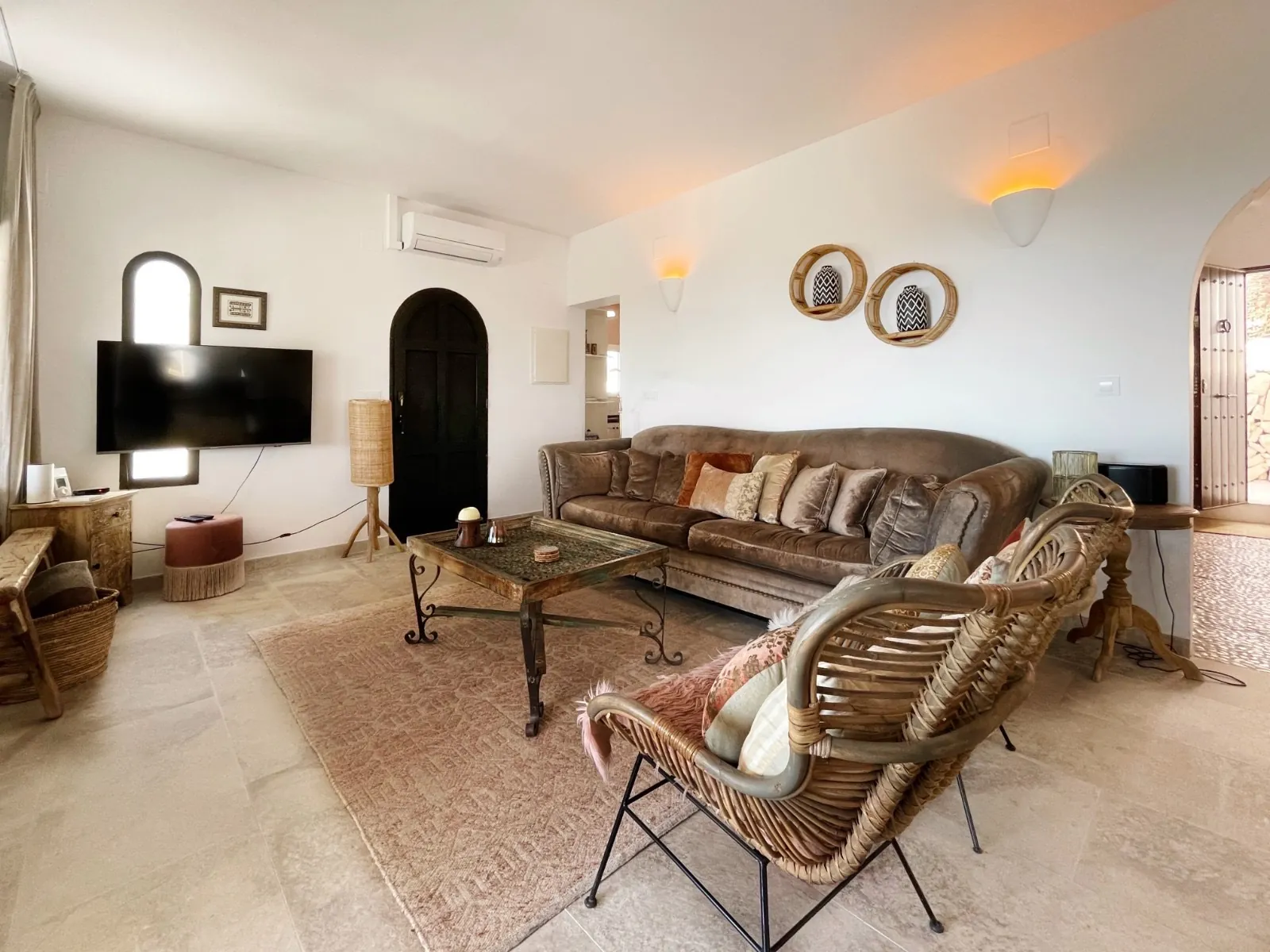Villa met panoramisch zeezicht te koop in Benimeit, Moraira