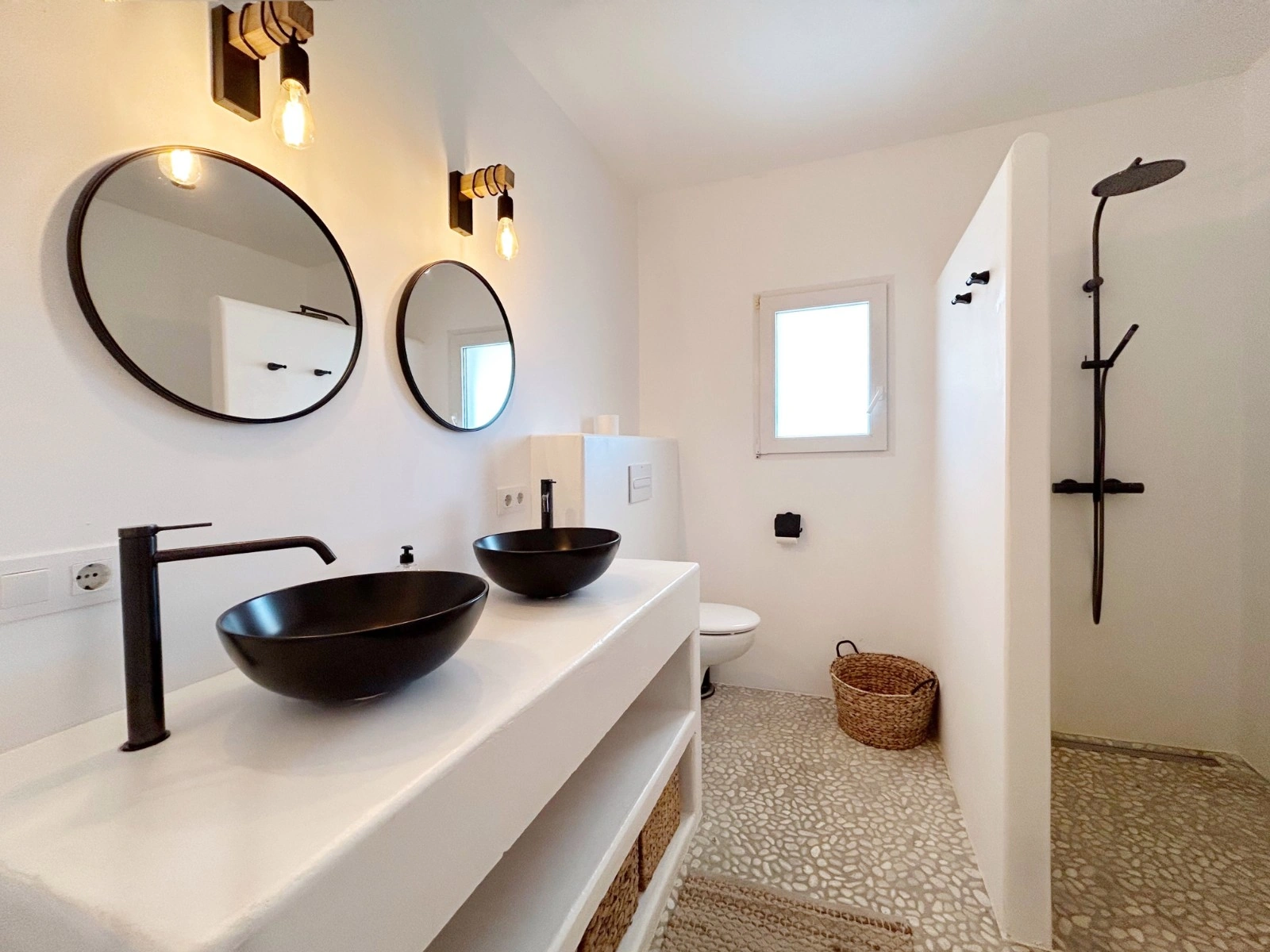 Villa met panoramisch zeezicht te koop in Benimeit, Moraira