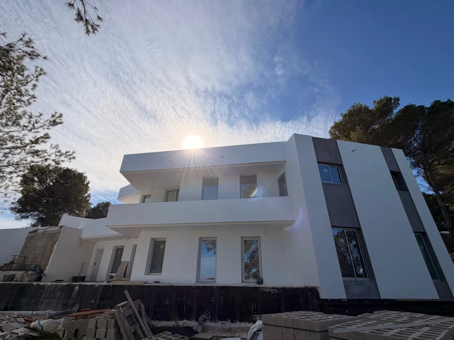 Nieuwbouwvilla met prachtig open zicht te koop in Benimeit, Moraira