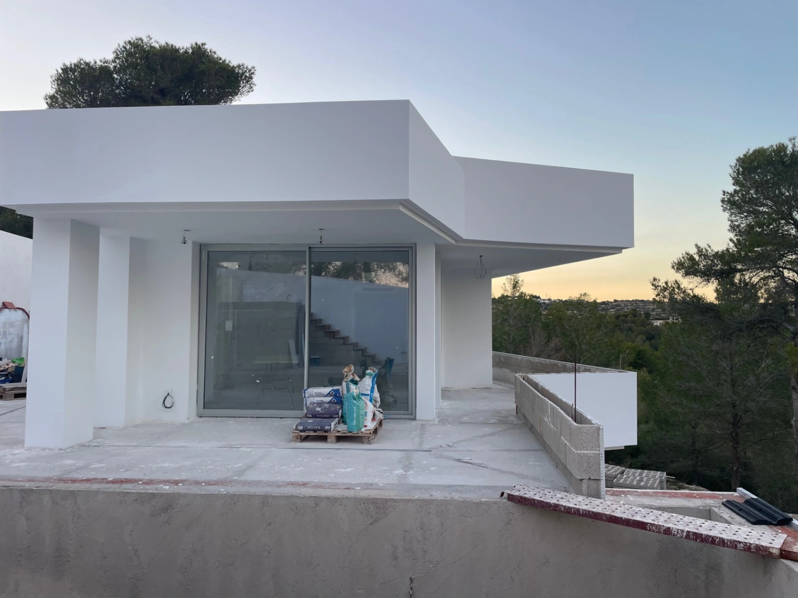 Nieuwbouwvilla met prachtig open zicht te koop in Benimeit, Moraira
