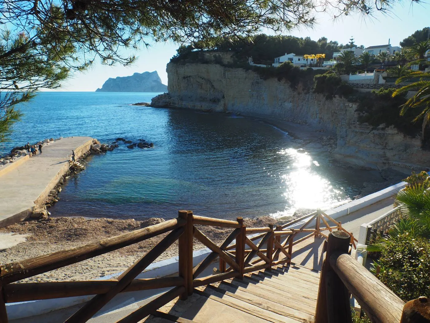 Luxe villa in klassieke stijl in Moraira met Zeesicht