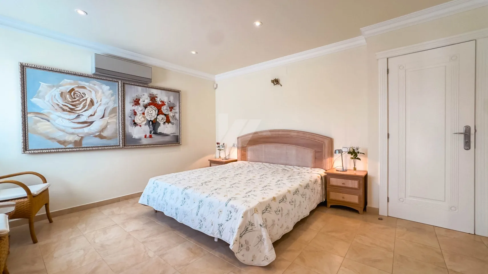 Luxe villa te koop in Moraira met zeezicht.
