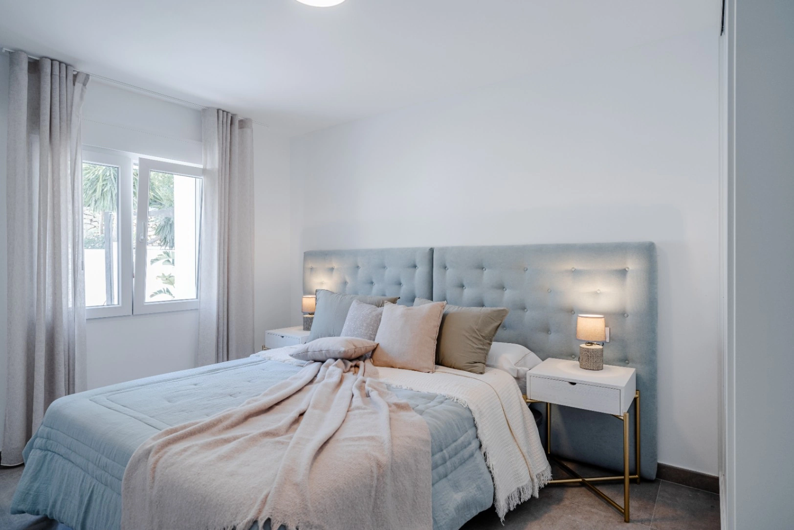 Gerenoveerde Villa met Zee- en Bergzicht in El Tosal, Calpe