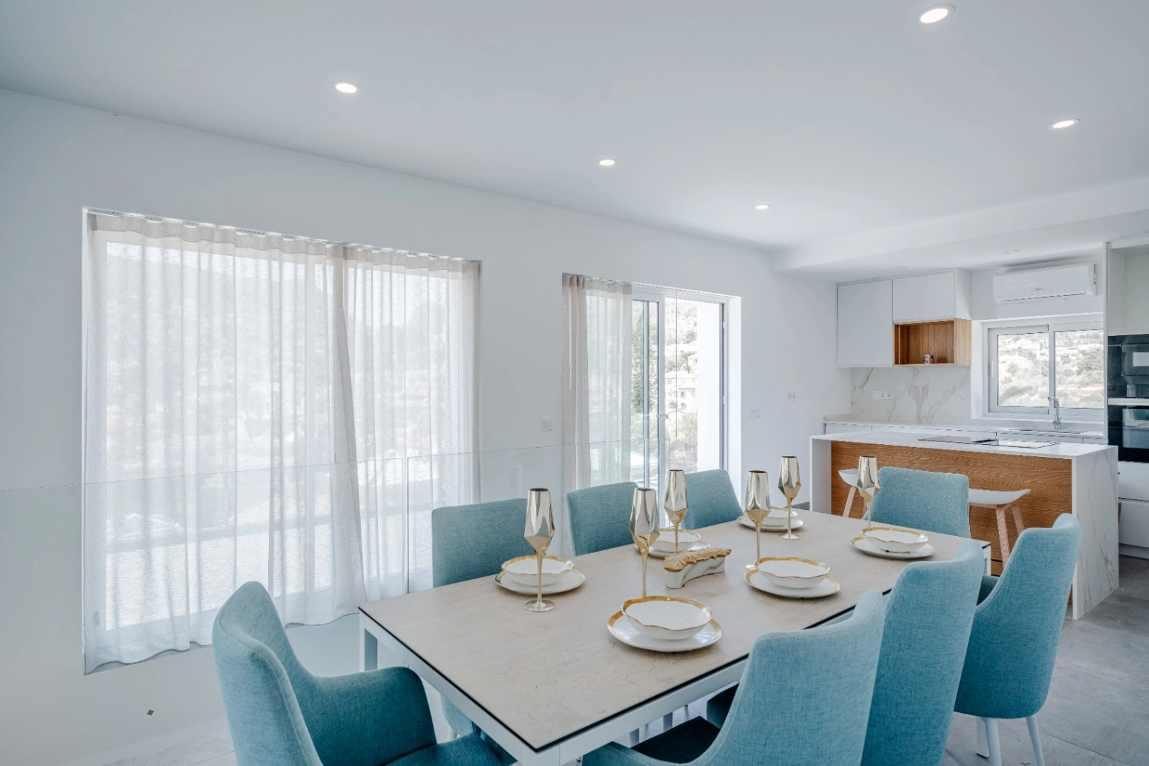 Gerenoveerde Villa met Zee- en Bergzicht in El Tosal, Calpe