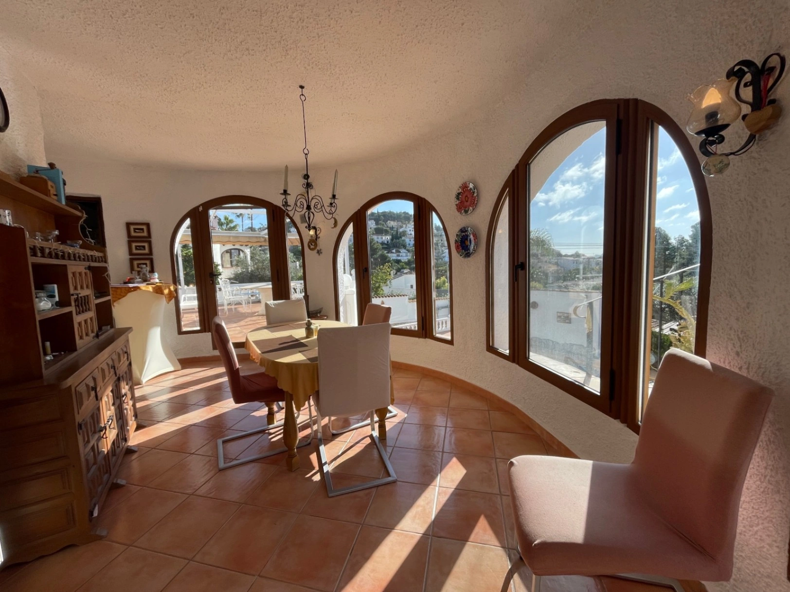 Mooie traditionele Spaanse villa te koop in Montemar, Benissa