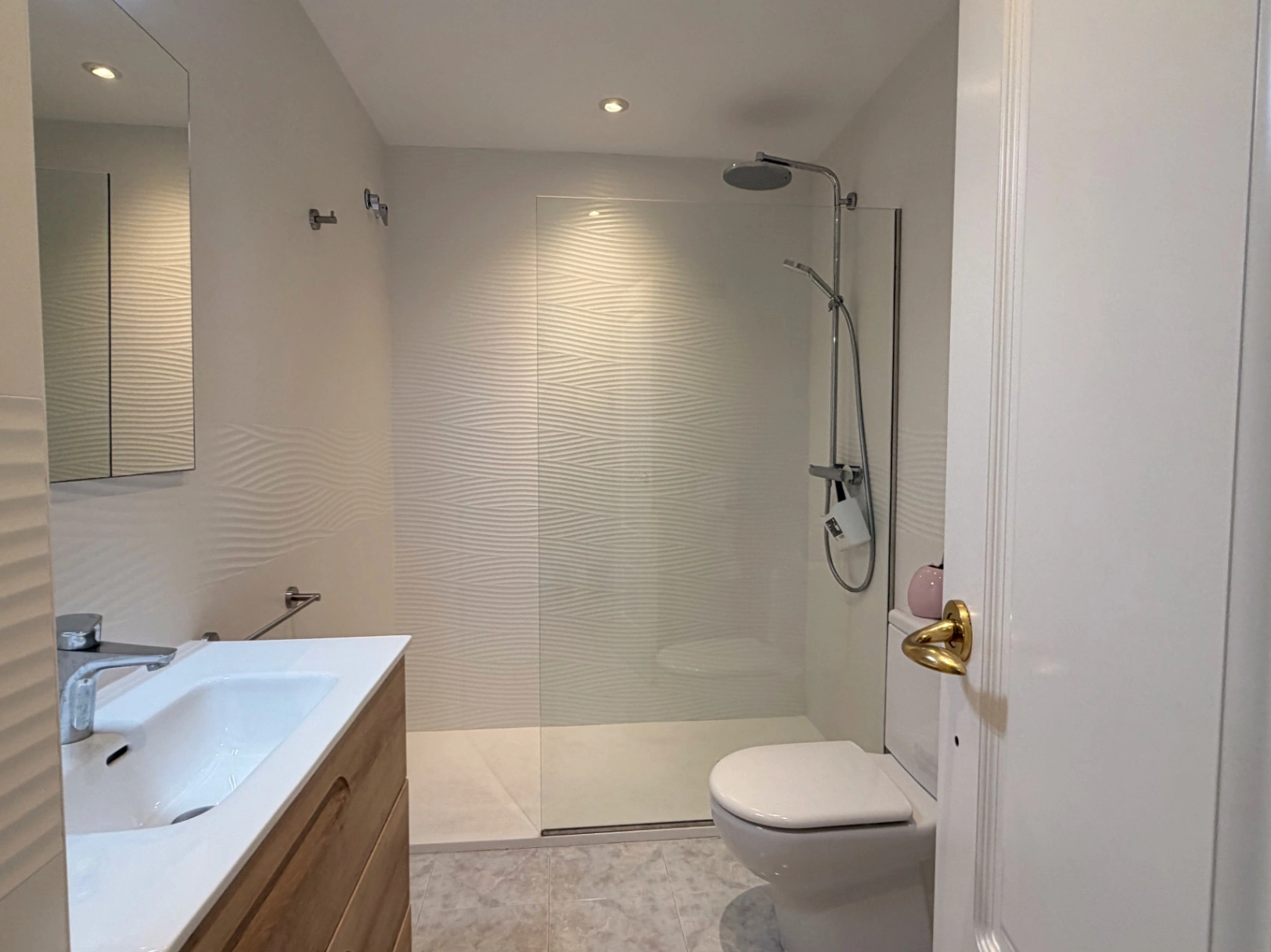 Eerste lijn appartement met zeezicht te koop in Platgetes, Moraira