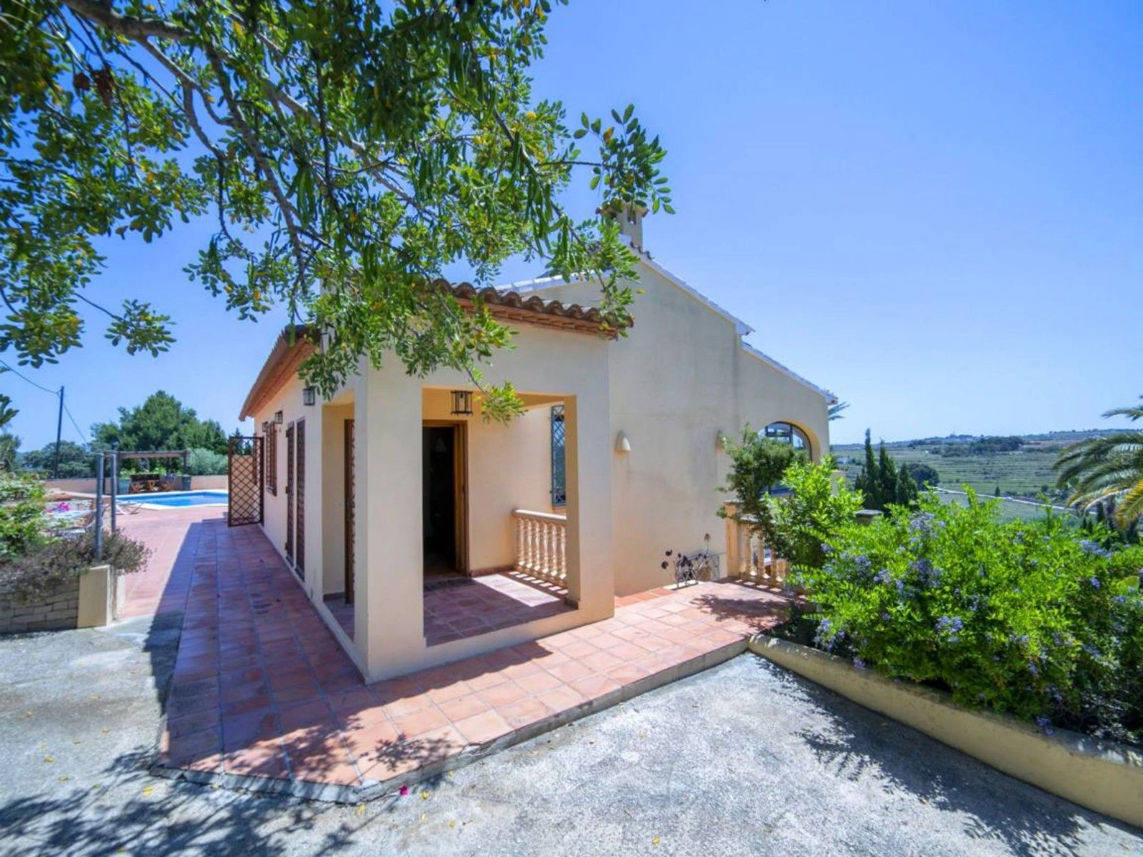 Luxe chalet met 4 slaapkamers en privézwembad in Benissa